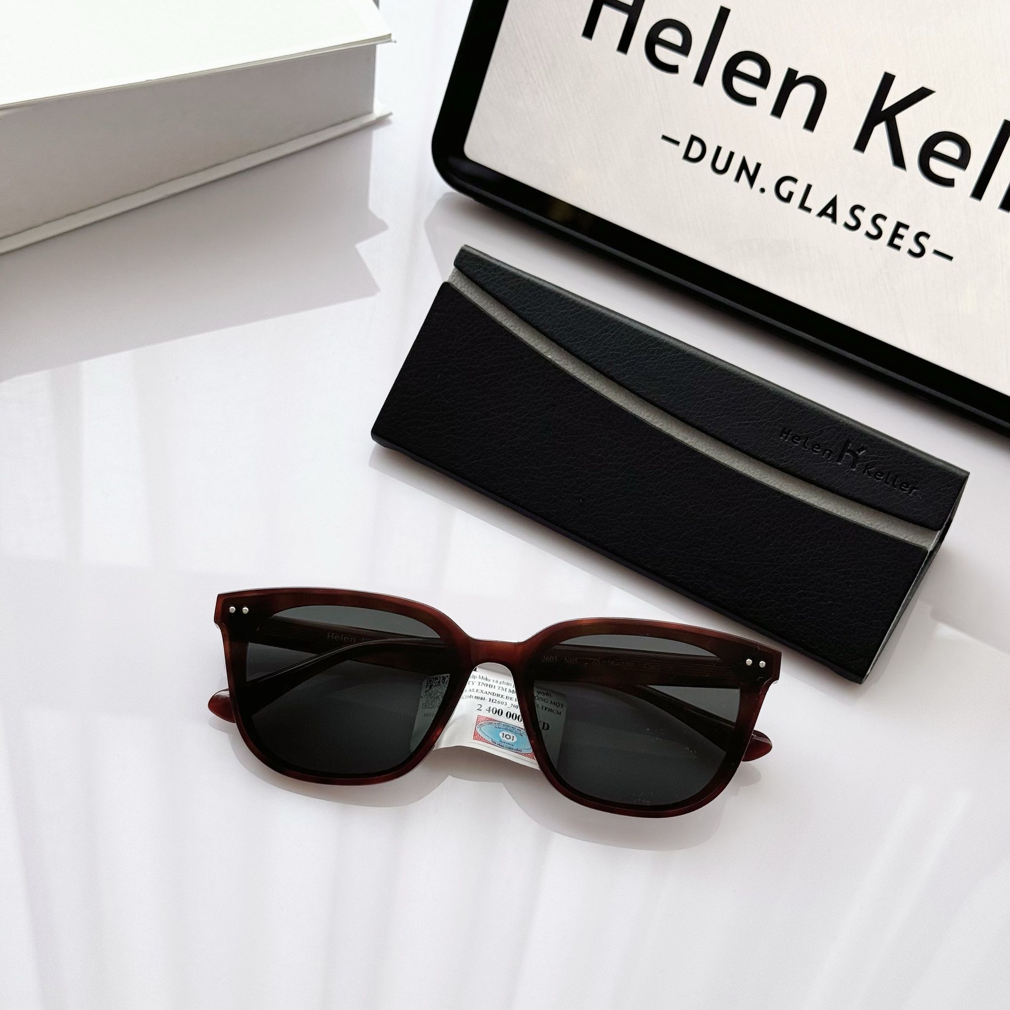 Kính mát Helen Keller H2603