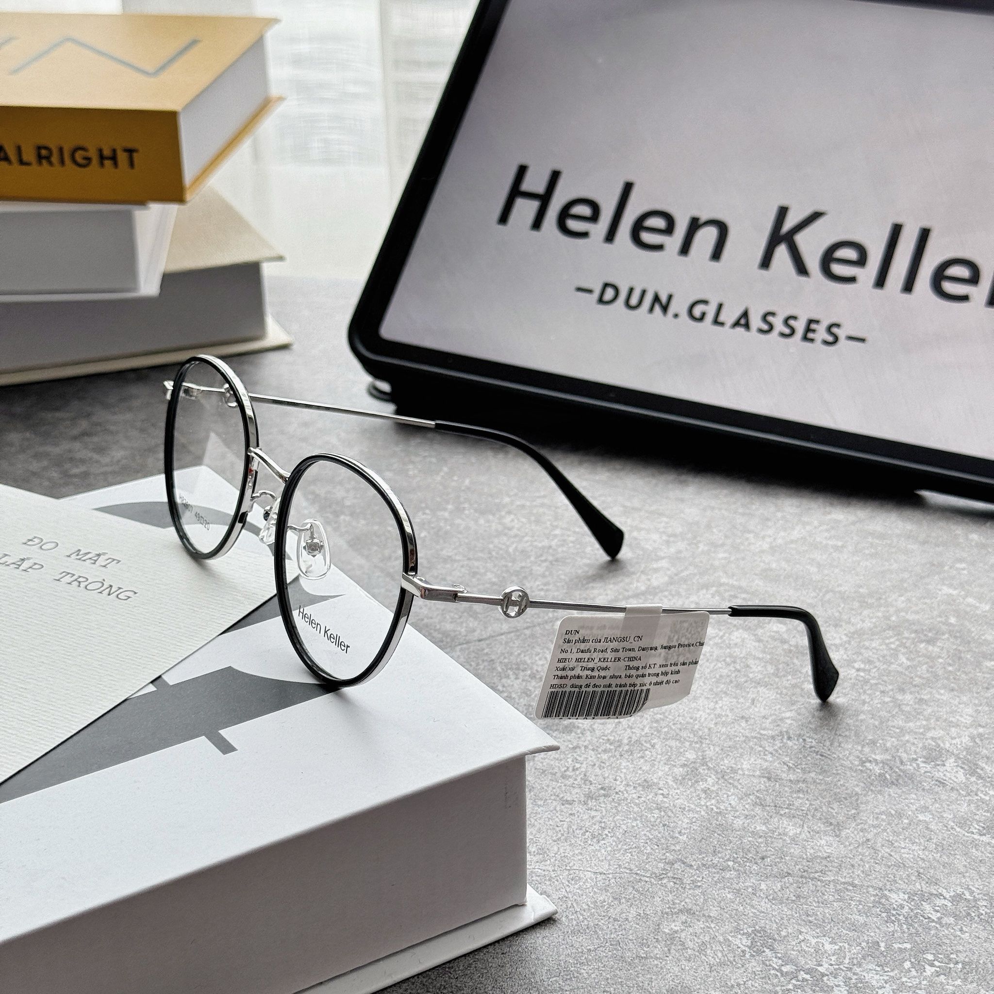 Mắt kính Helen Keller H82607