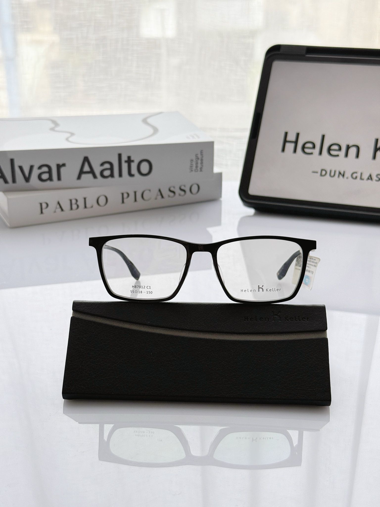 Mắt kính Helen Keller H87012