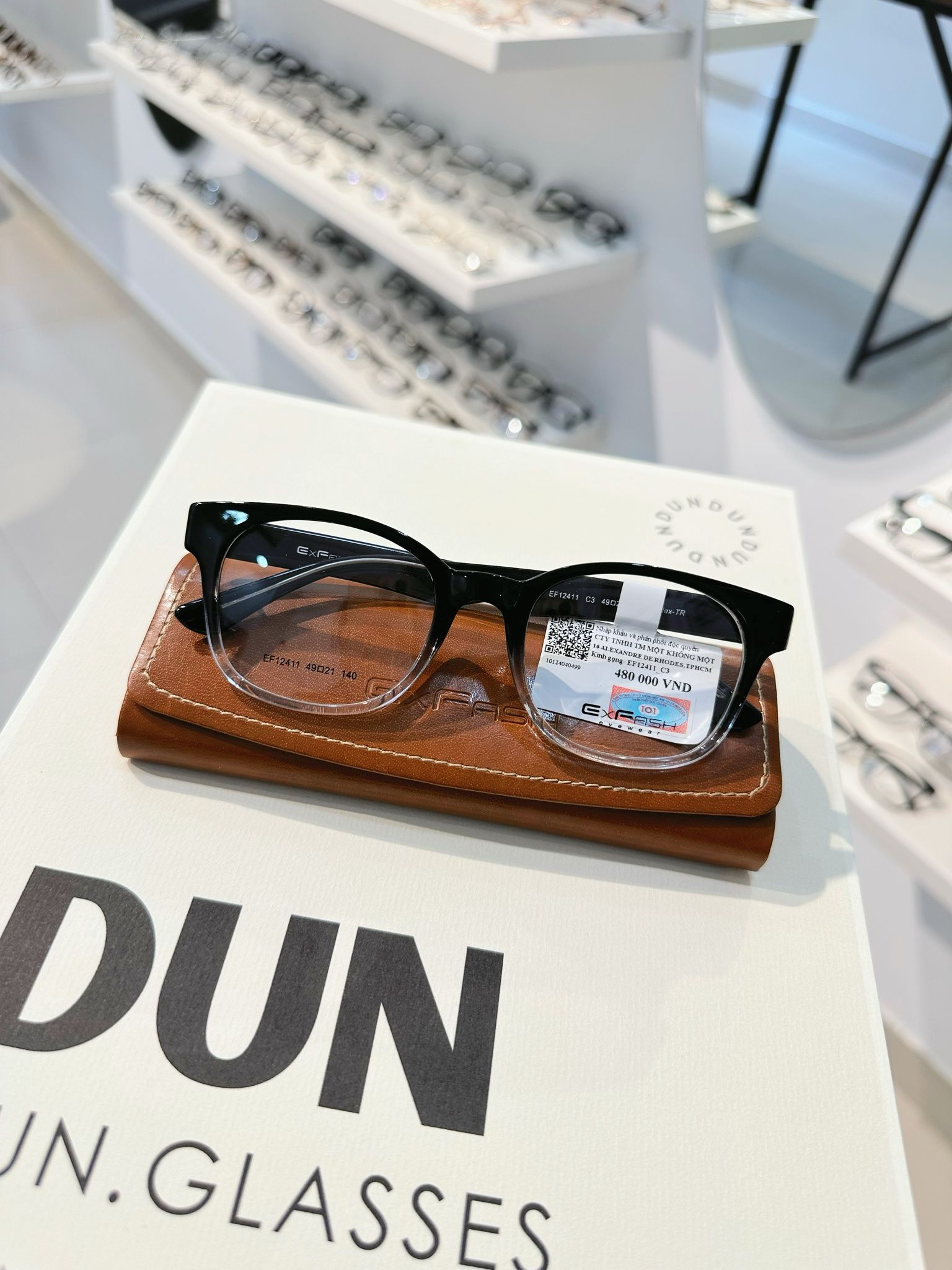 Mắt kính Exfash EF12411