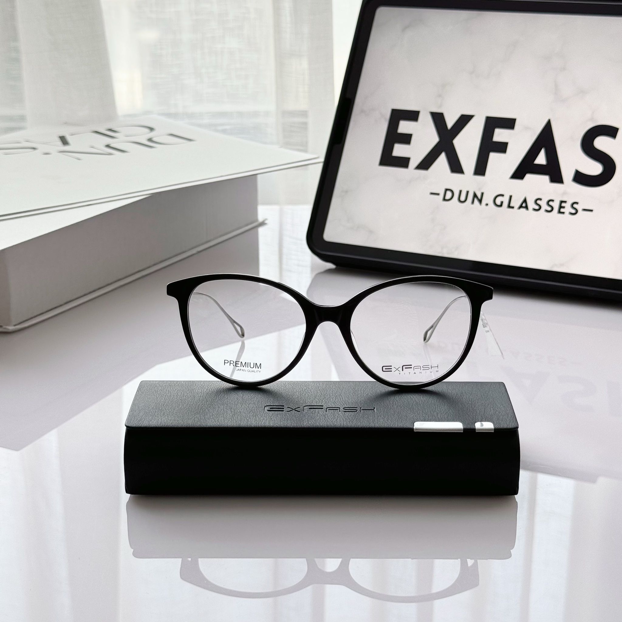 Gọng kính mắt mèo Exfash EF73265T