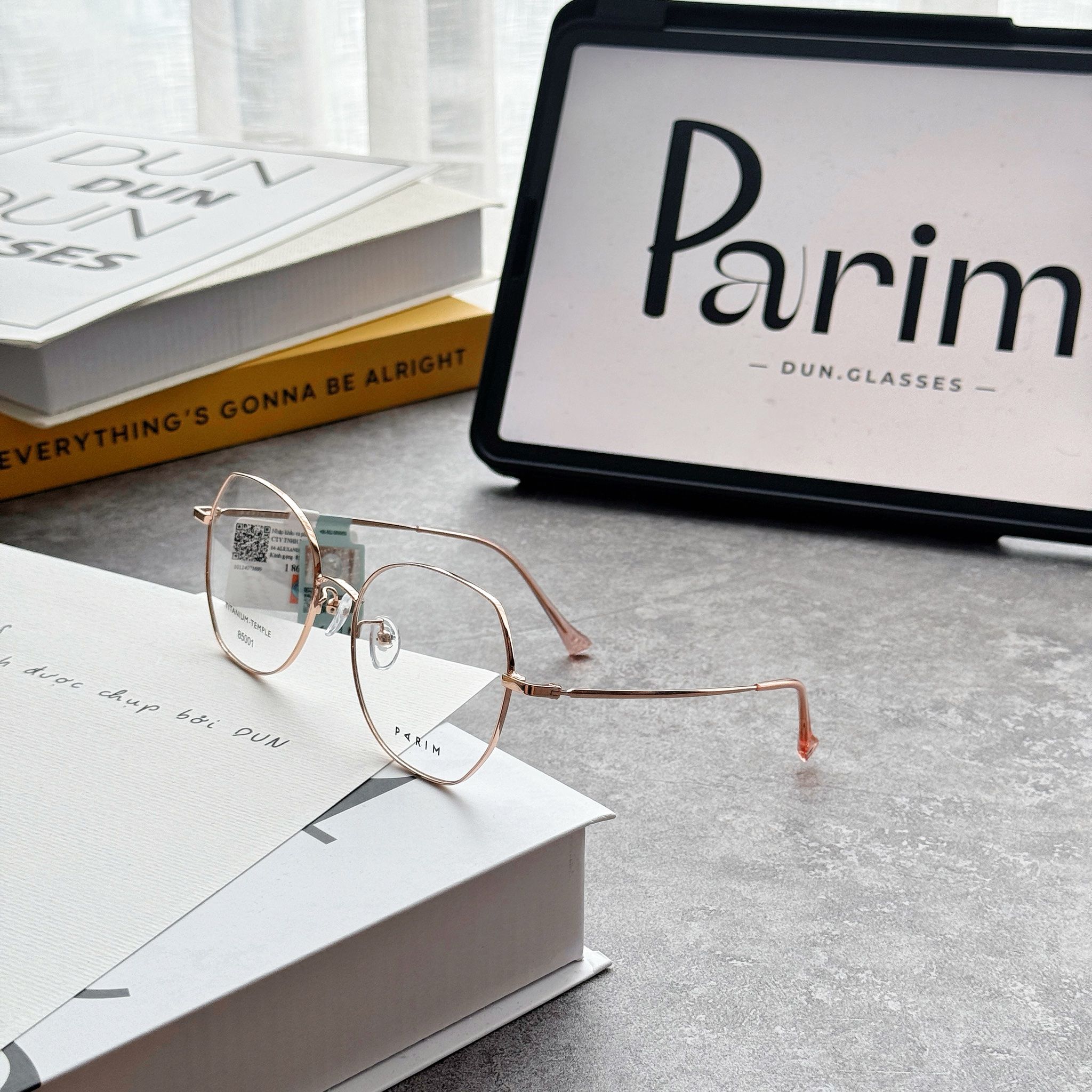 Mắt kính Parim 85001