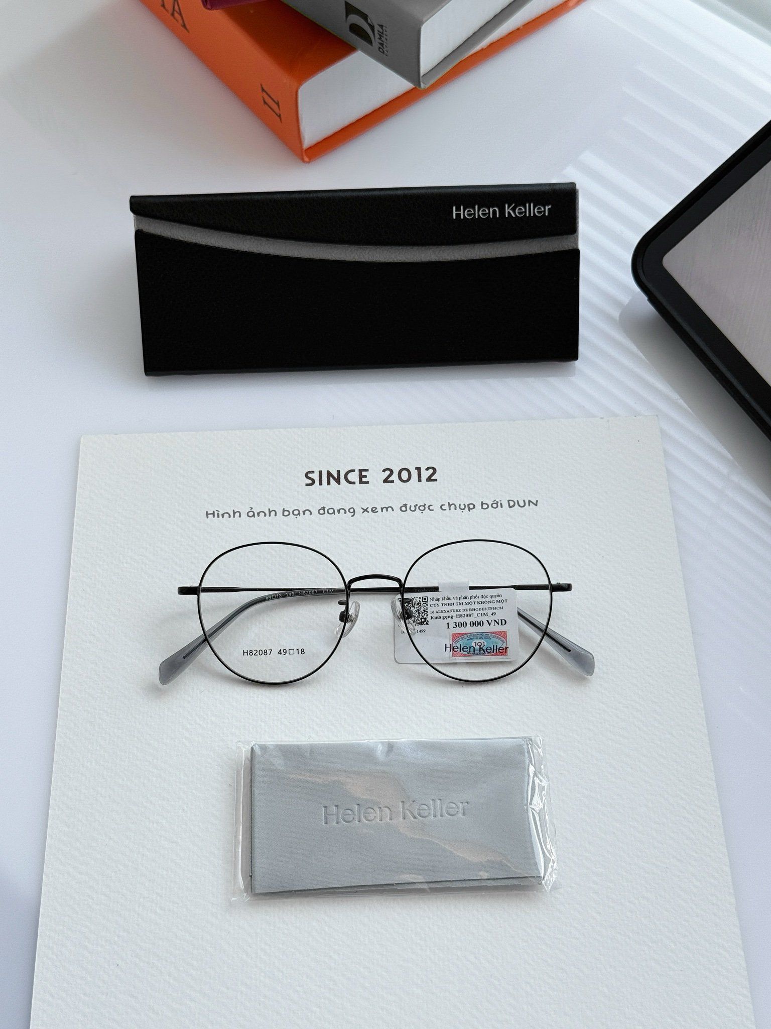 Mắt kính Helen Keller H 82087