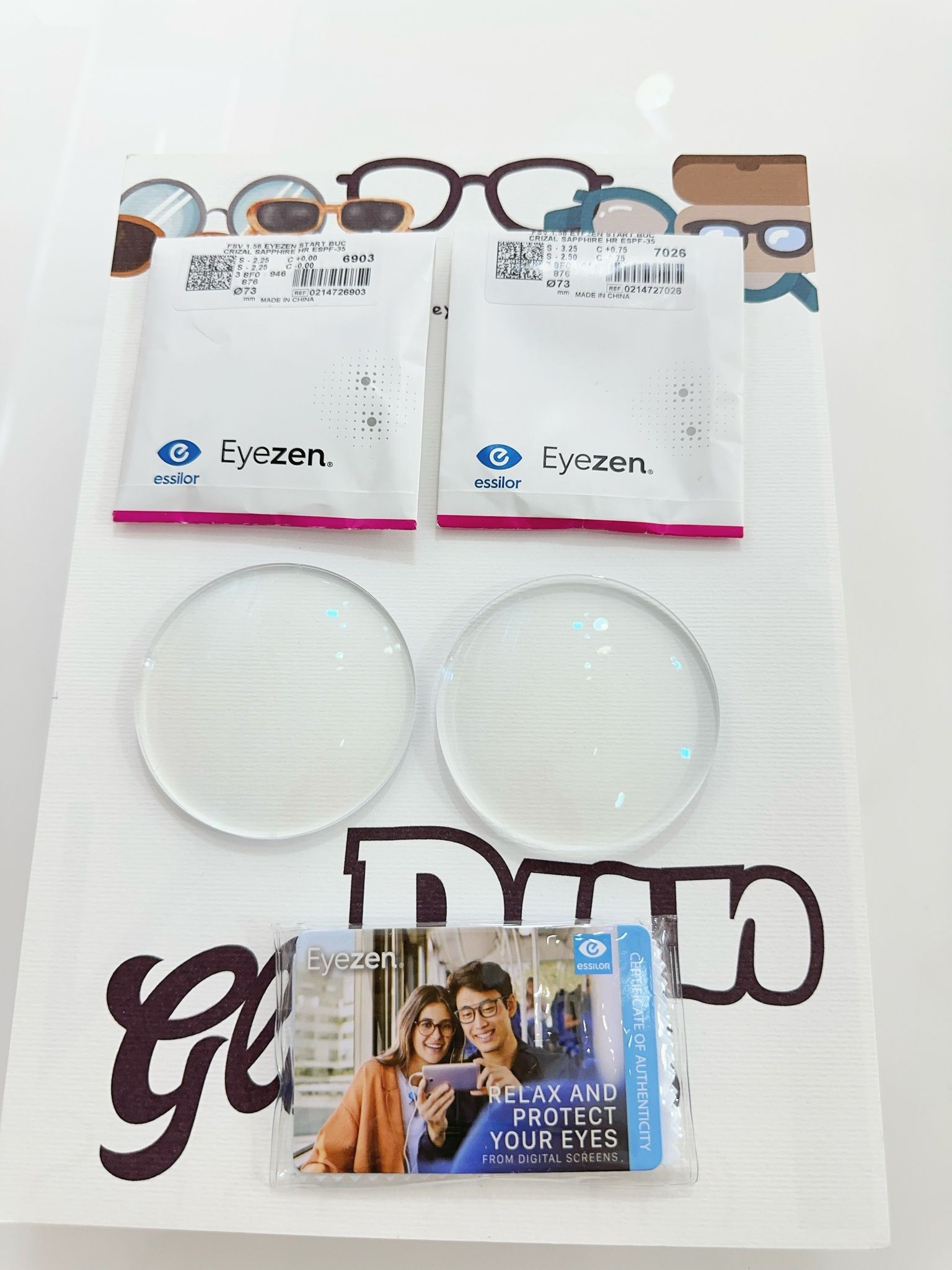 Tròng Eyezen Start Stock - Essilor. Tròng kính giảm mỏi mắt kỹ thuật số