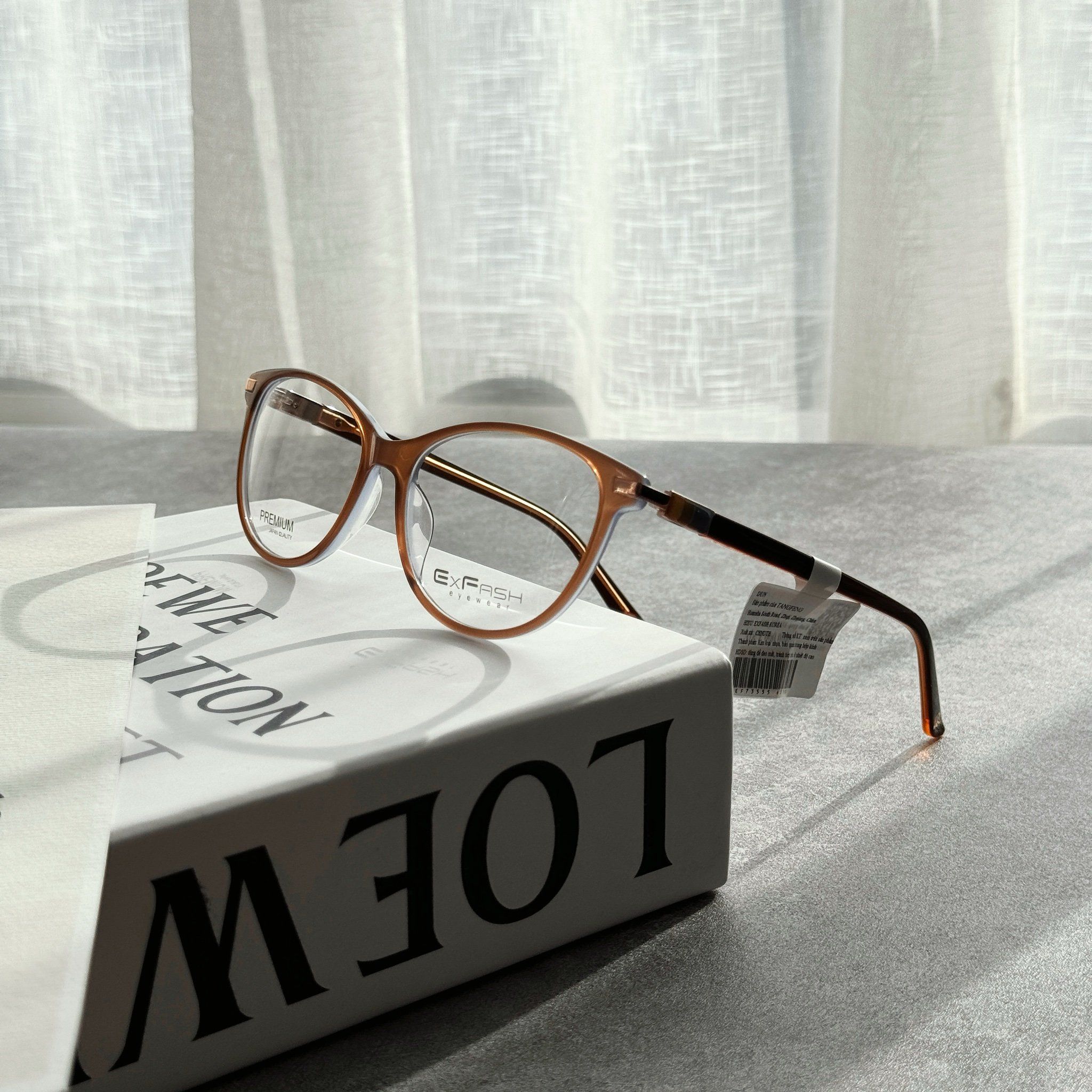 Gọng kính mắt mèo Exfash Ef73555