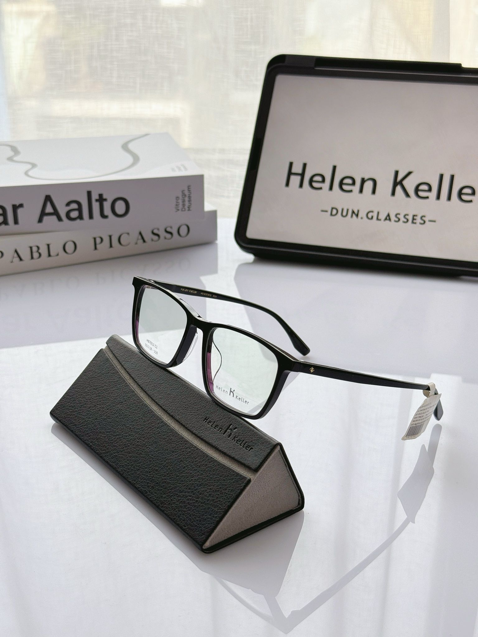 Mắt kính Helen Keller H87012