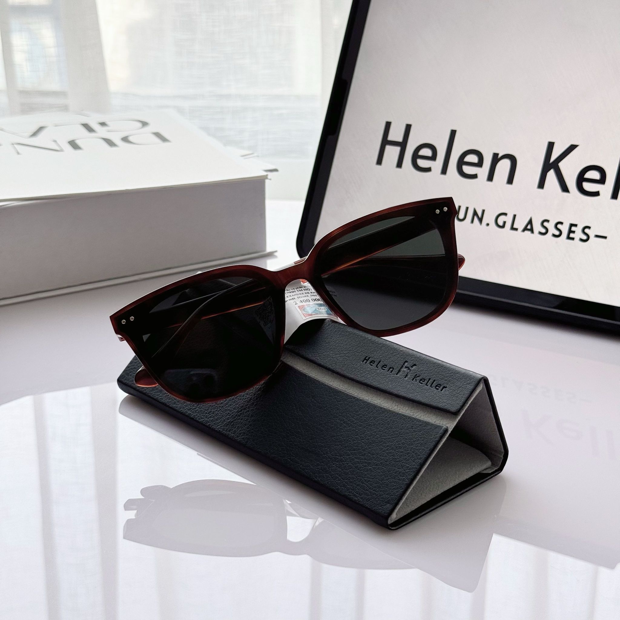 Kính mát Helen Keller H2603