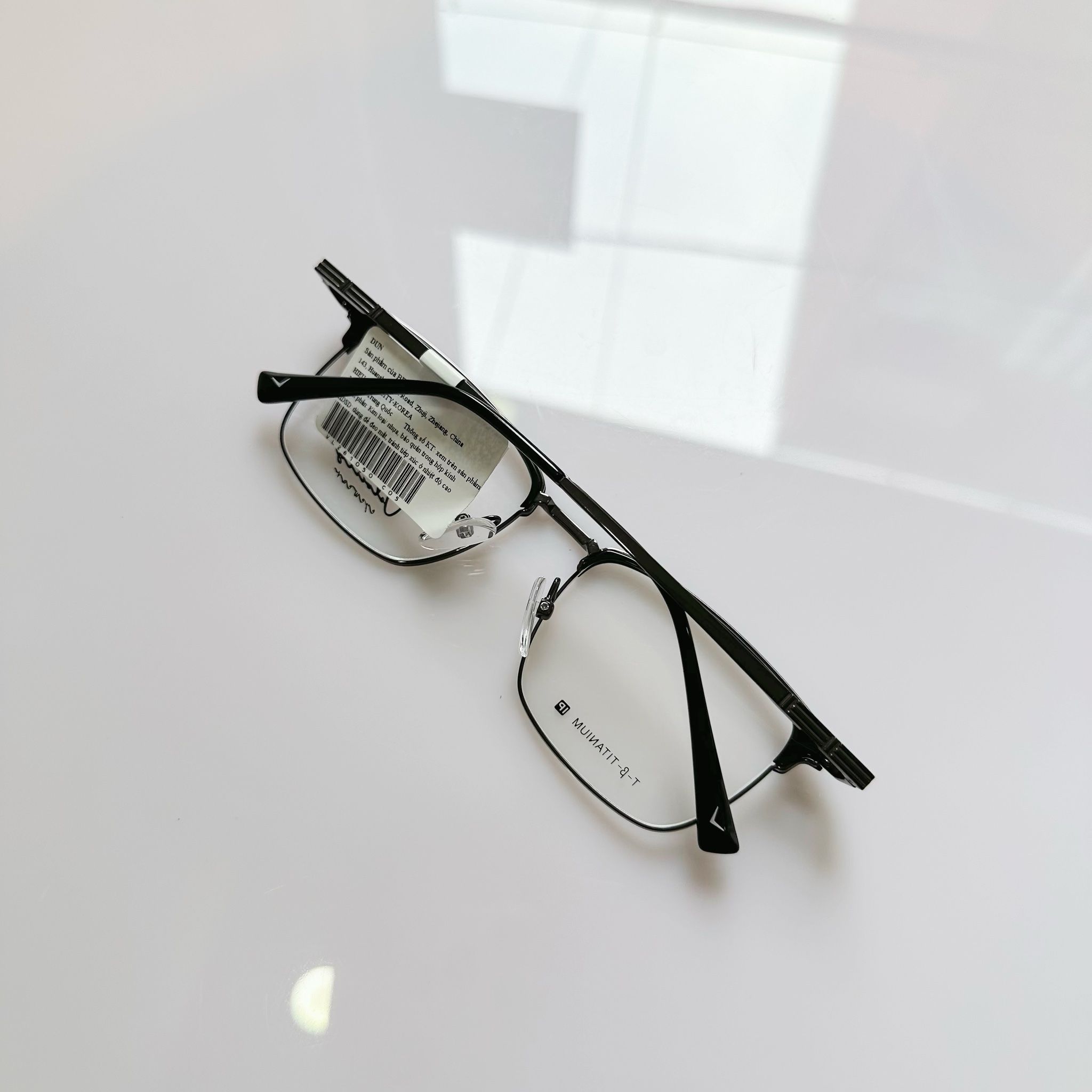 Mắt kính Velocity VL281050