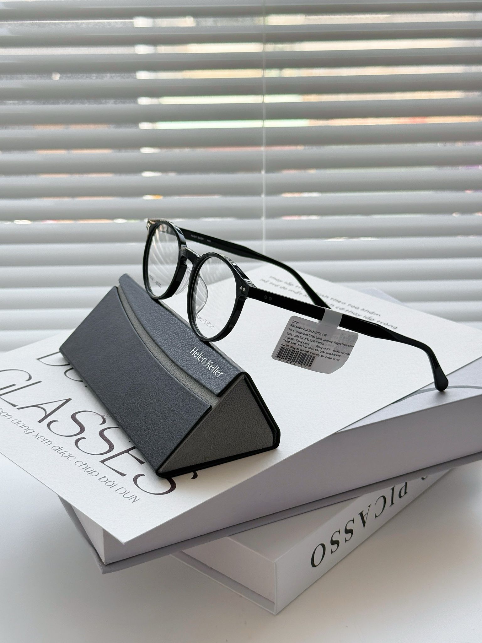 Mắt kính Helen Keller H9058