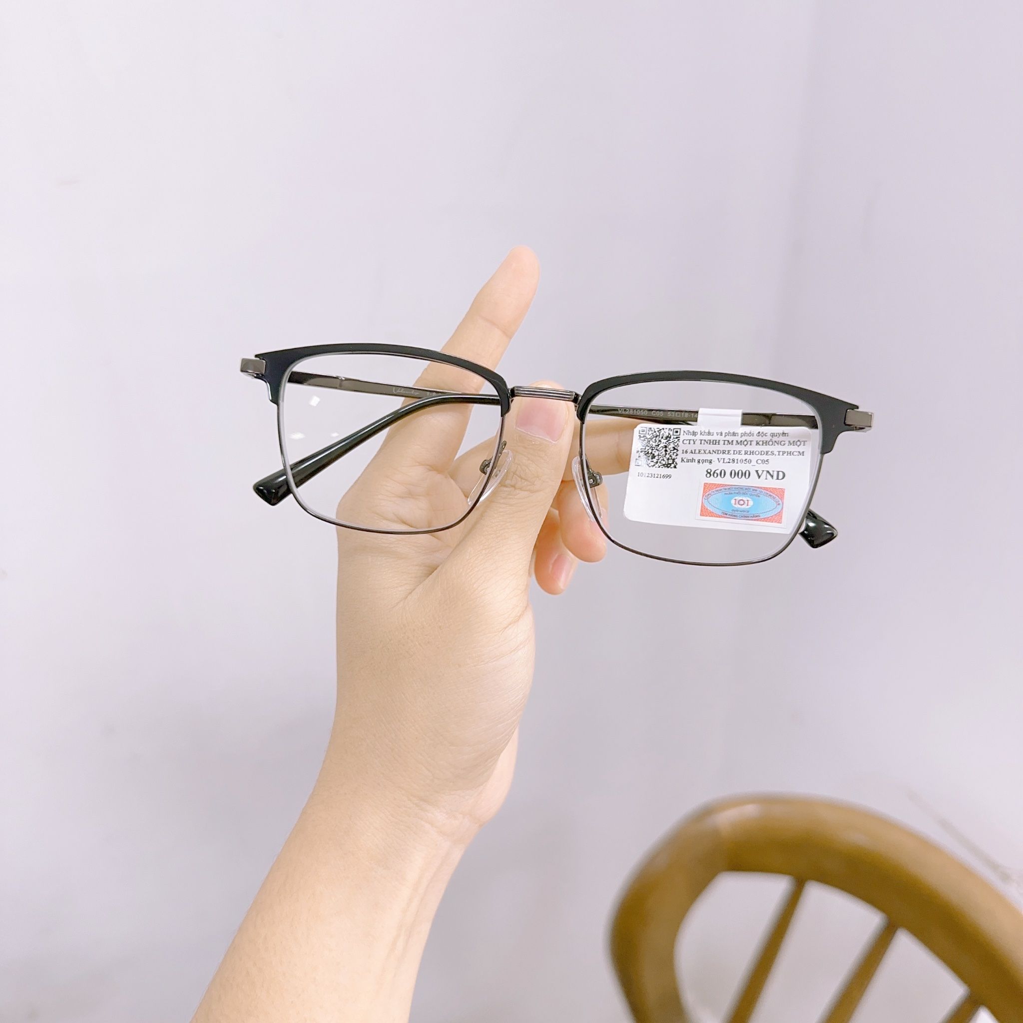 Mắt kính Velocity VL281050