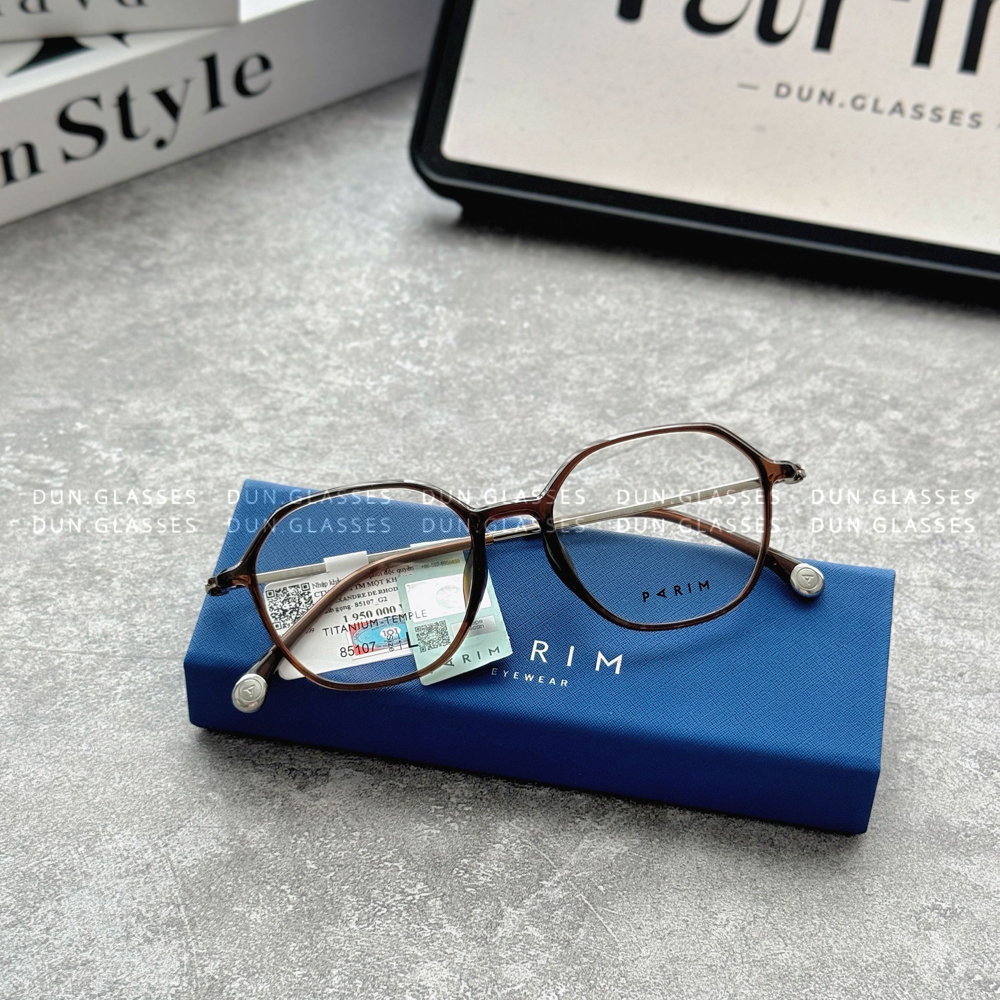 Mắt kính Parim 85107