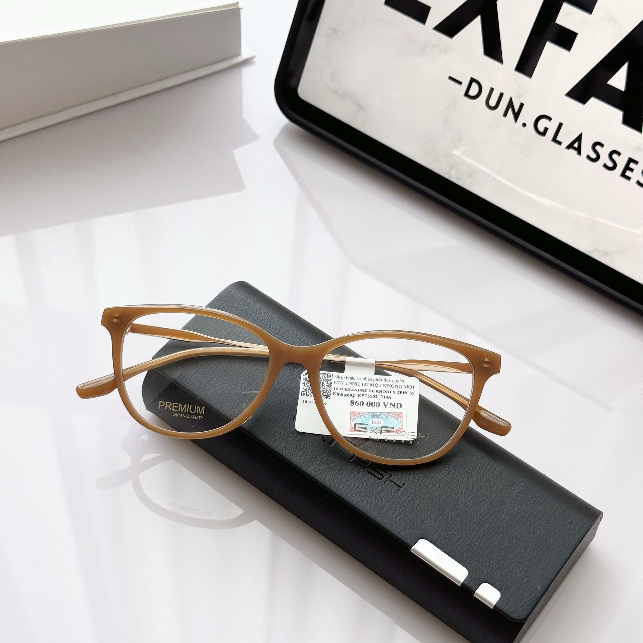 Gọng kính mắt mèo Exfash EF73552