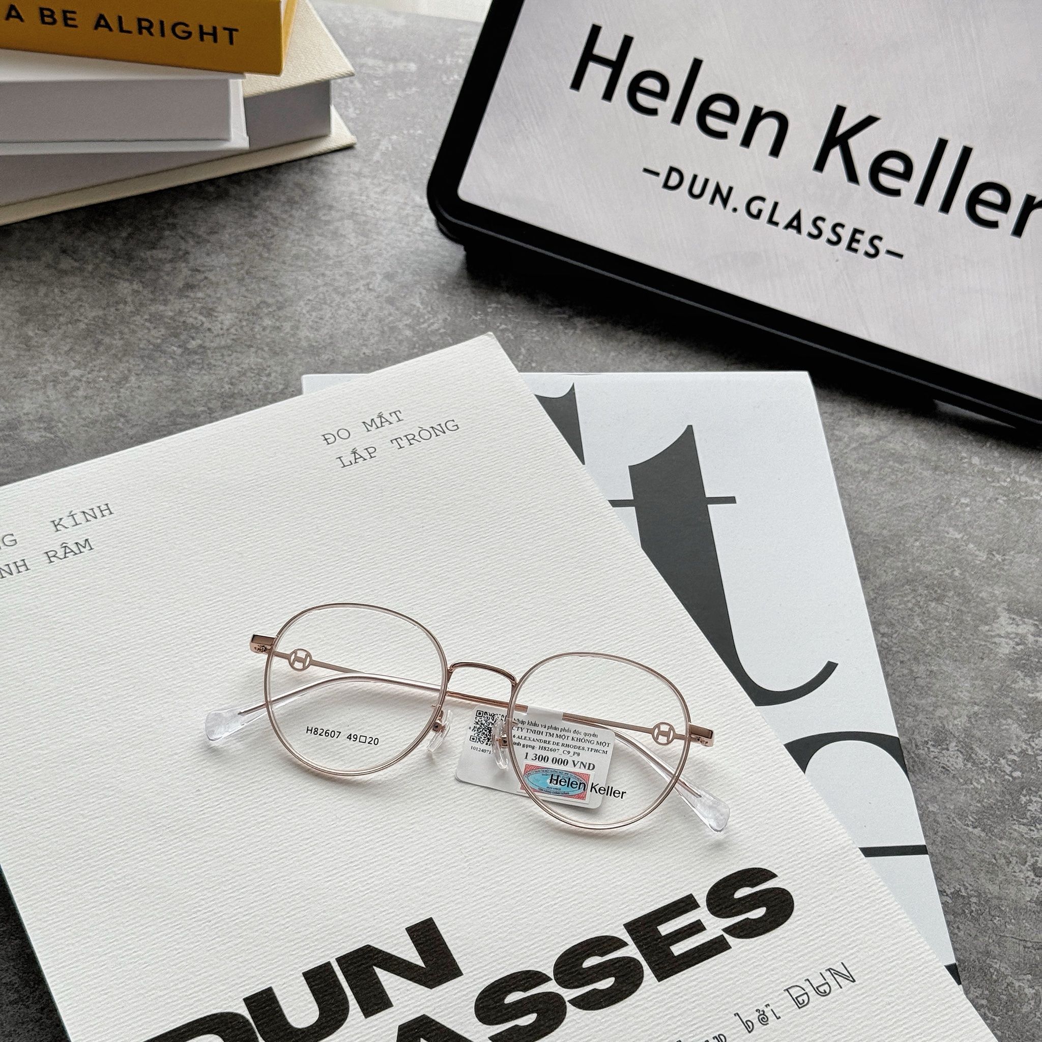 Mắt kính Helen Keller H82607