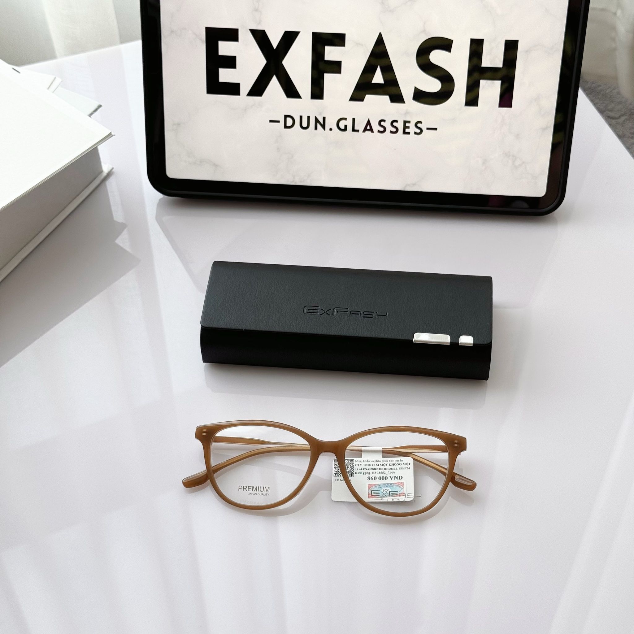 Gọng kính mắt mèo Exfash EF73552