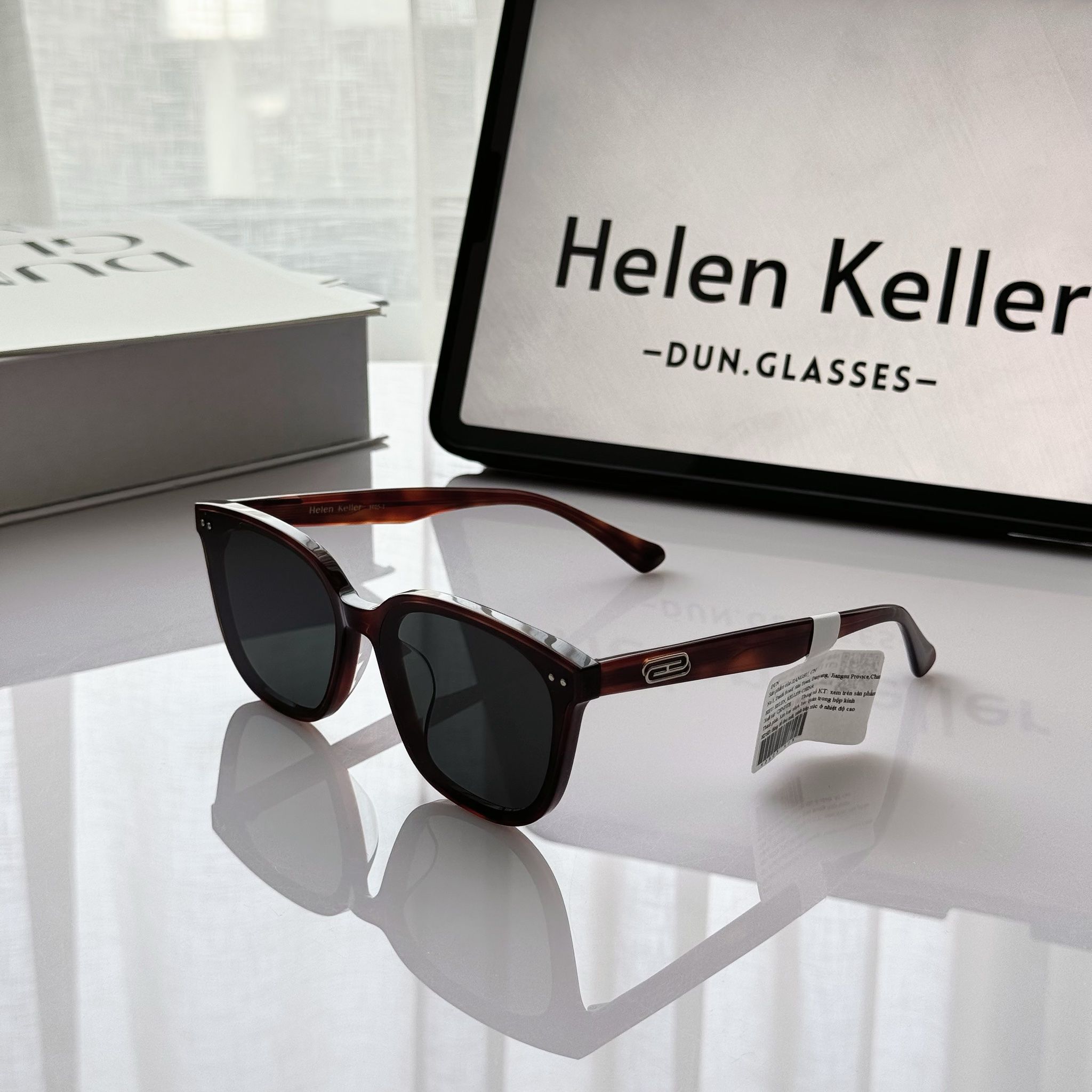 Kính mát Helen Keller H2603
