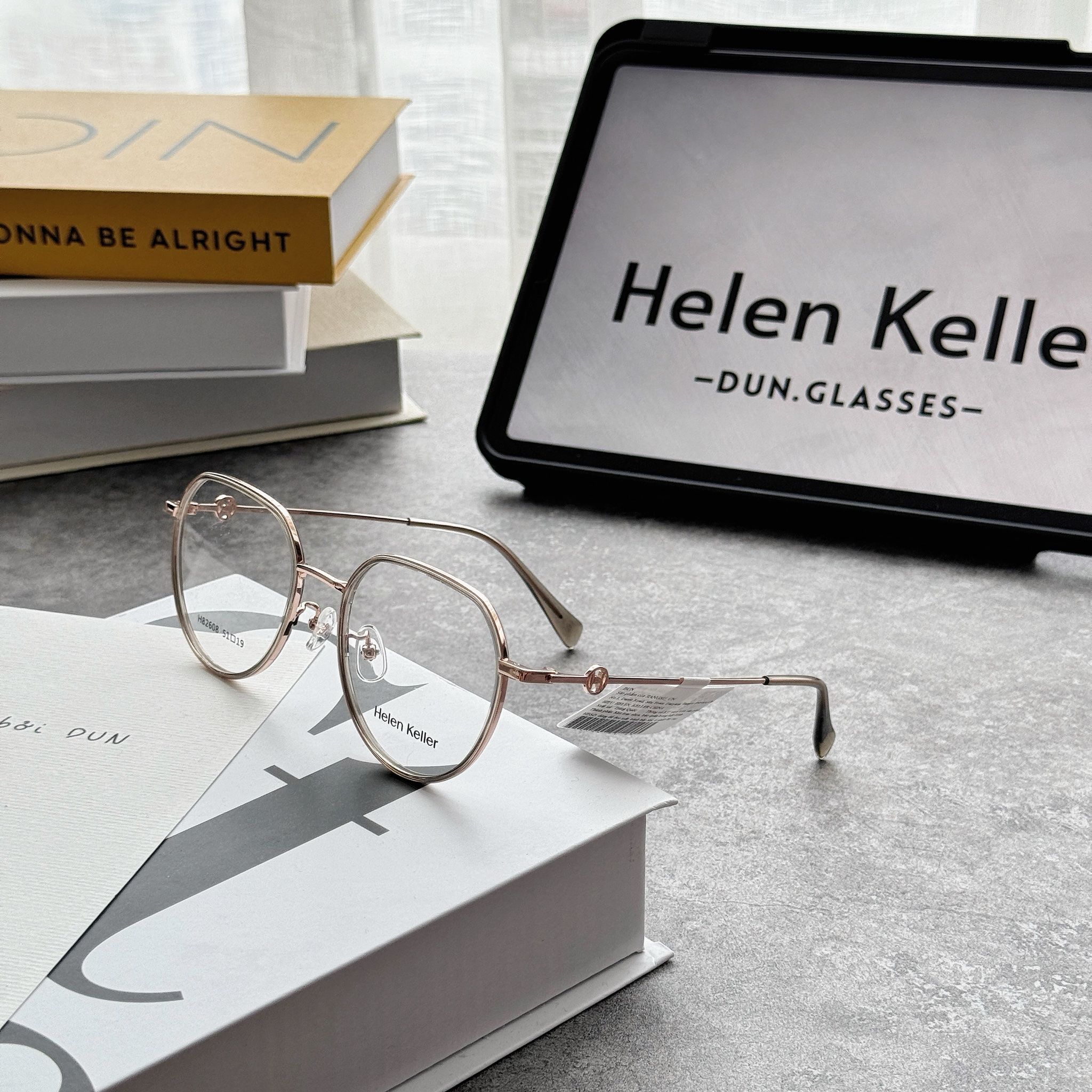Mắt kính Helen Keller H82608