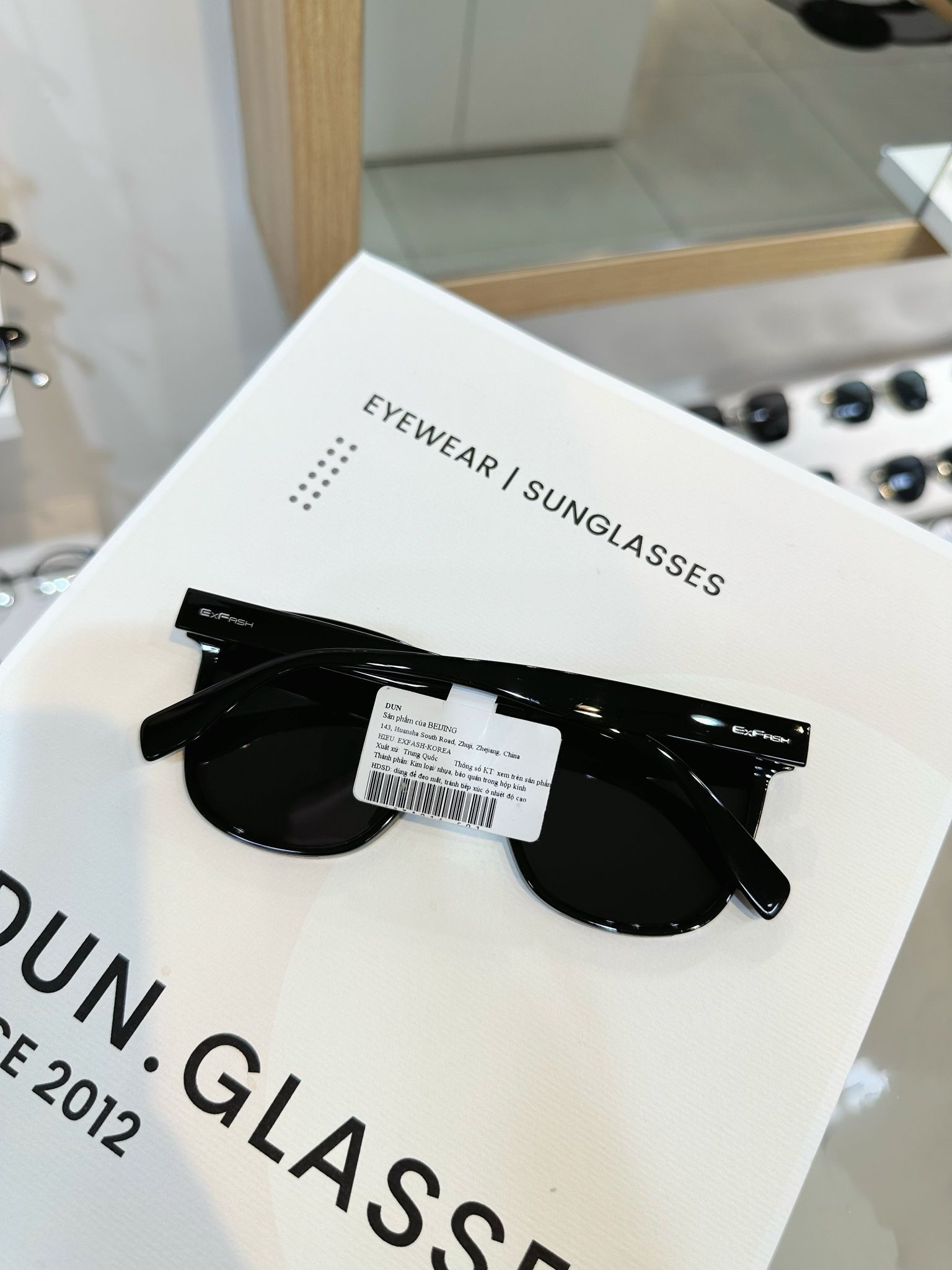 Kính mát Exfash EF231016