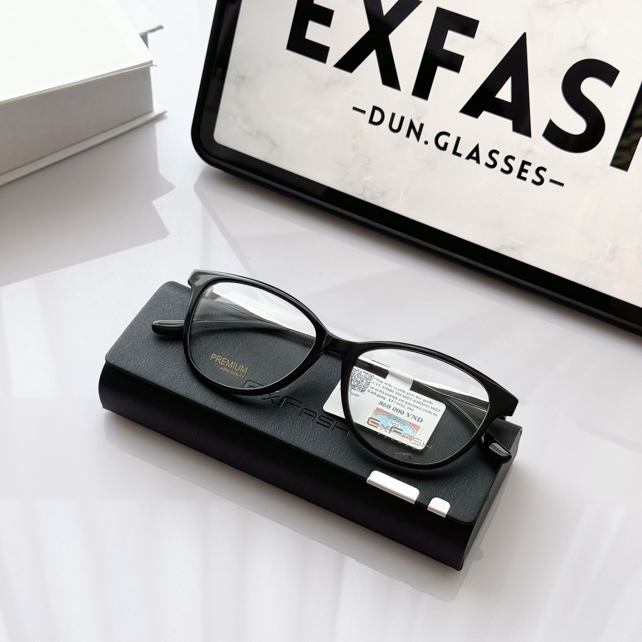 Gọng kính mắt mèo Exfash EF73552