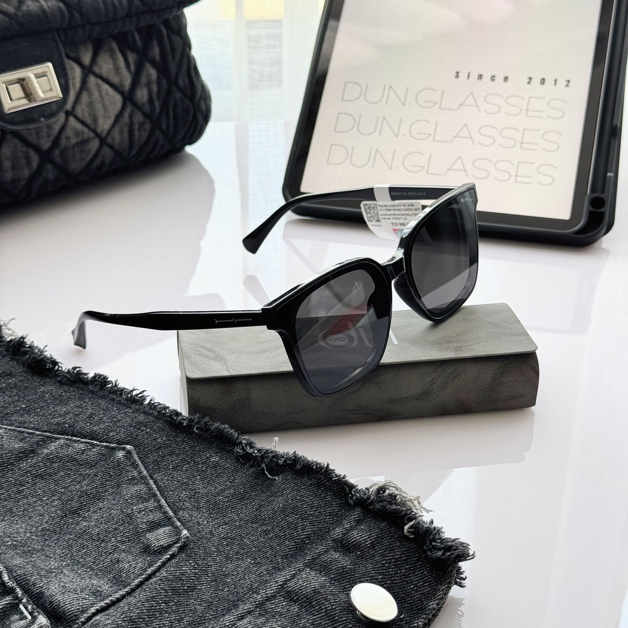 Kính mát Exfash EF25207