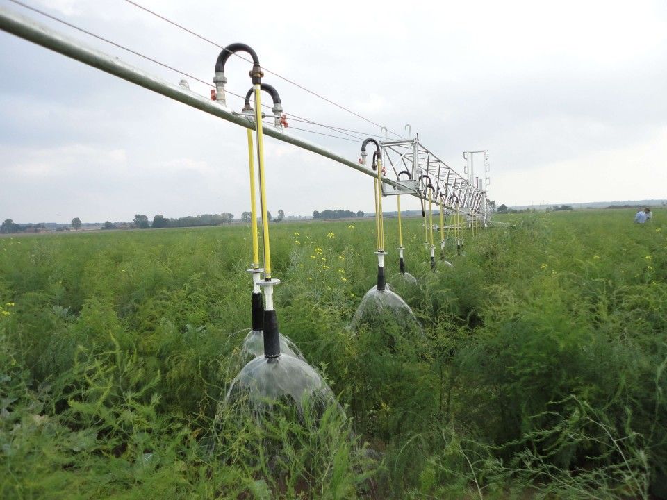 Giàn phun mưa tự hành Irrigation Boom