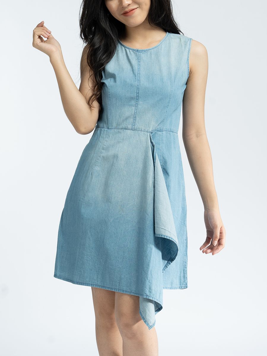 Đầm jean nữ không tay xẻ tà MESSI SJW-716-42 (Classic)
