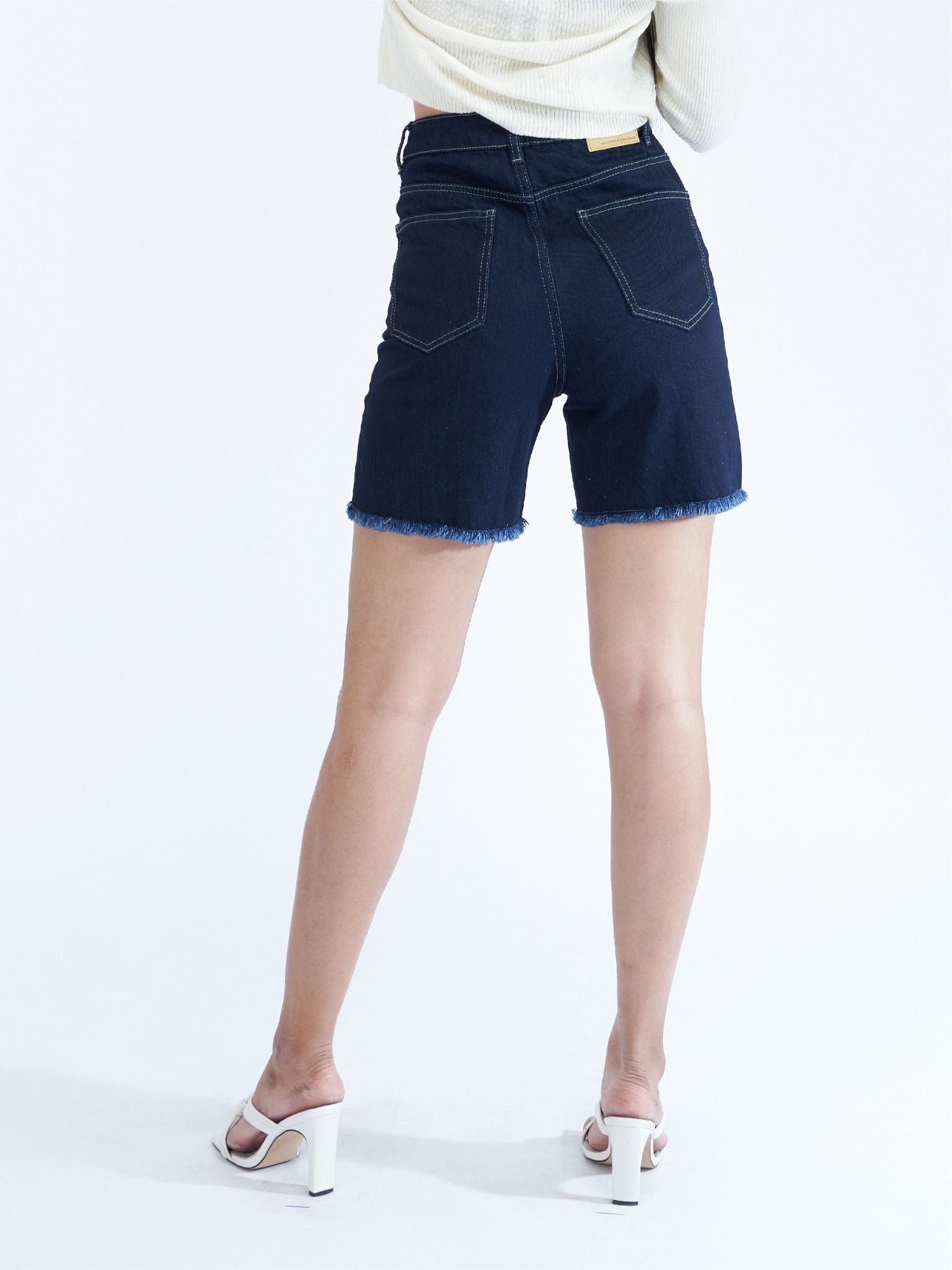 Quần nữ short jeans kiểu rách đùi trái WJB0260 (Classic)