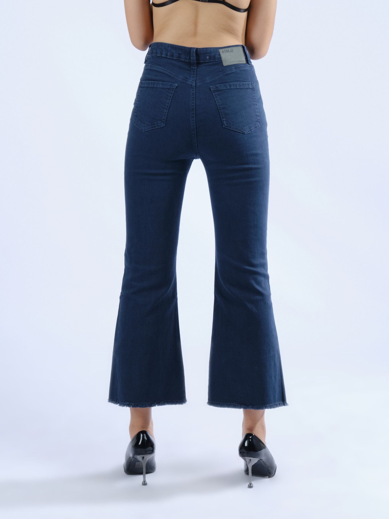 Quần nữ dài jeans MESSI WJO0005-24 (Flare)