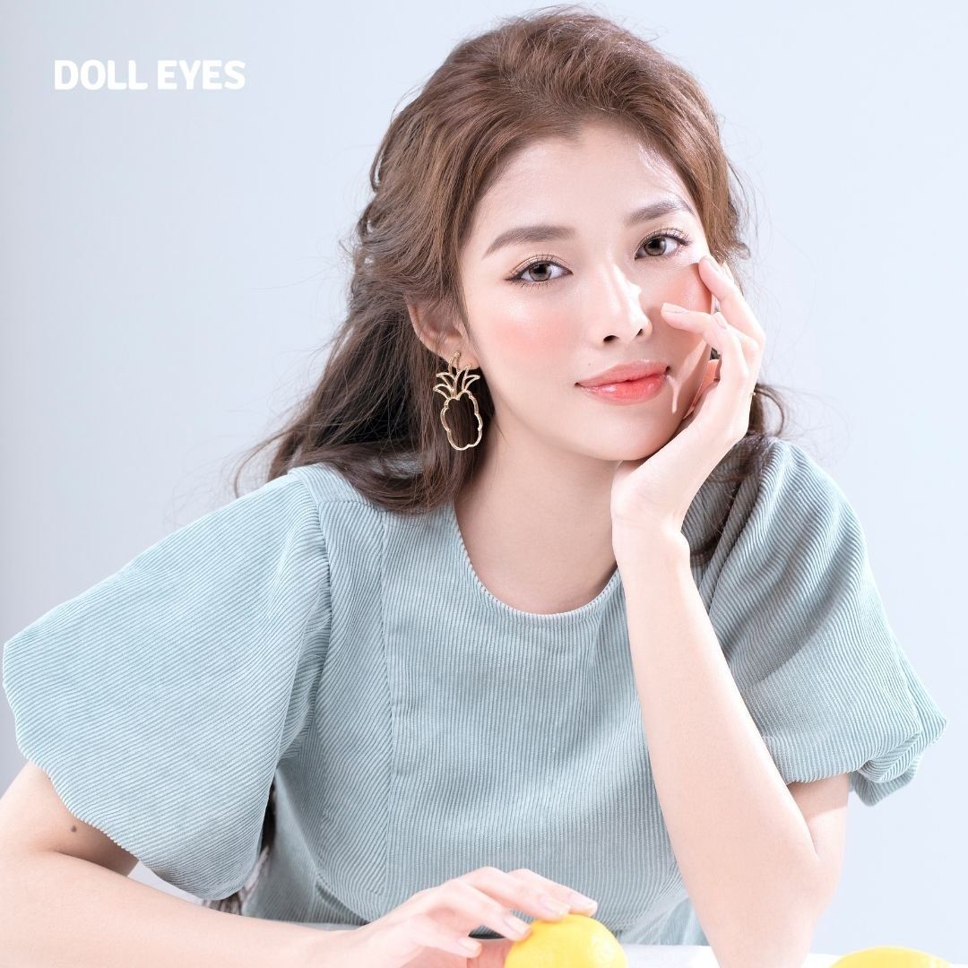 Kính áp tròng DOLL EYES Jenith Brown 14.2 mm - Fall In Love Collection