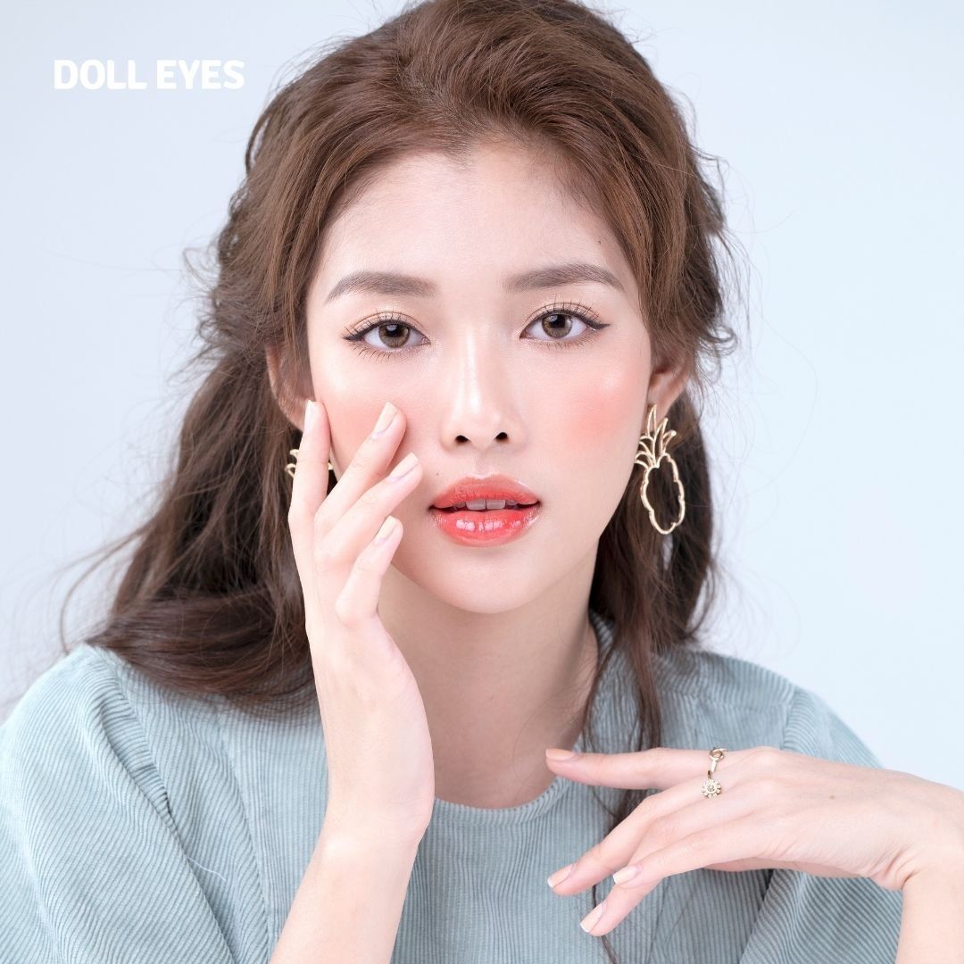 Kính áp tròng DOLL EYES Jenith Brown 14.2 mm - Fall In Love Collection