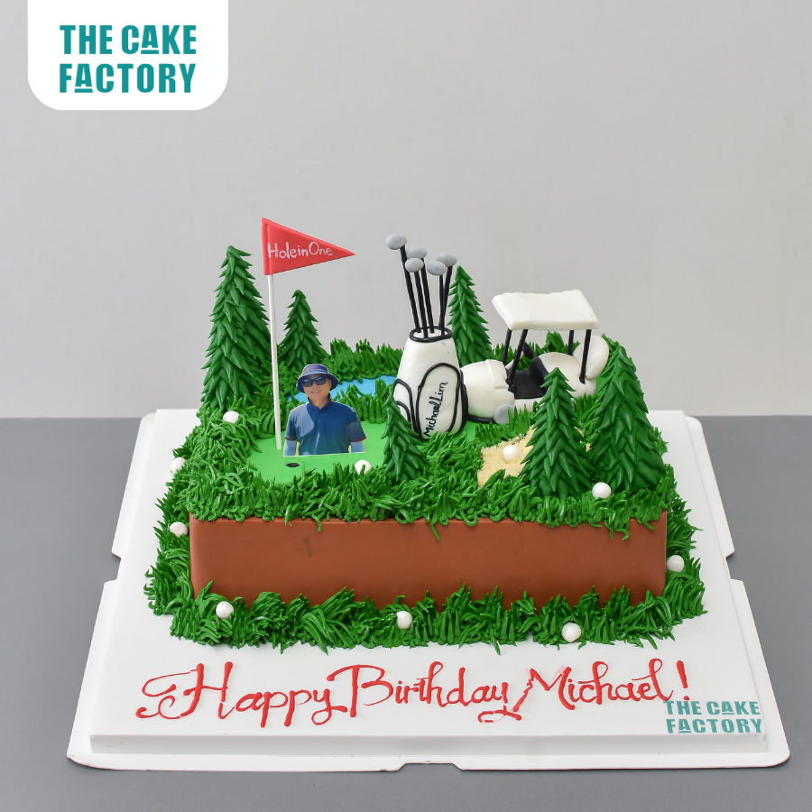  Bánh fondant tạo hình sân golf 