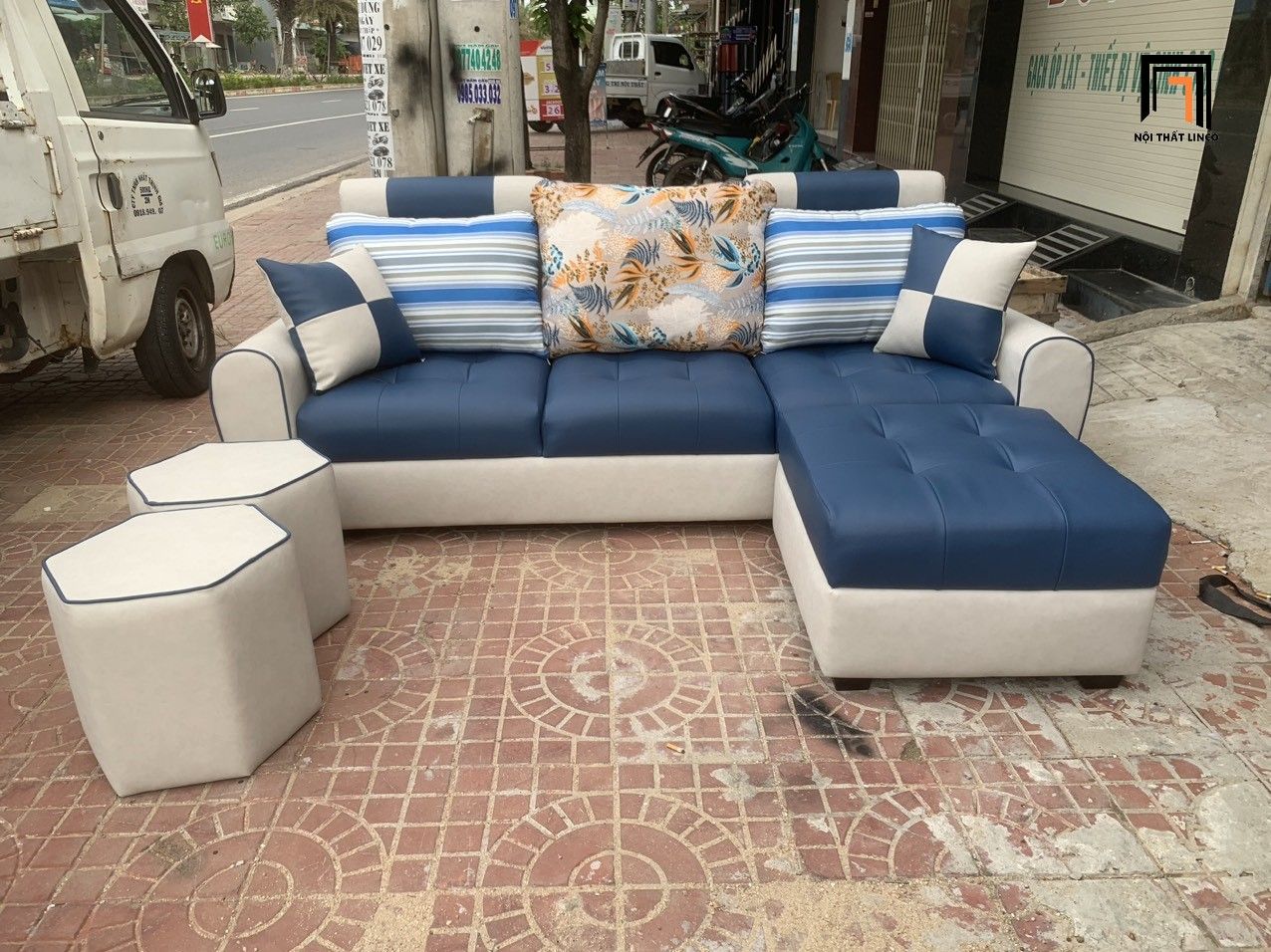 Bộ ghế sofa băng da giả cho gia đình BT182 Famin 2m4 x 1m6