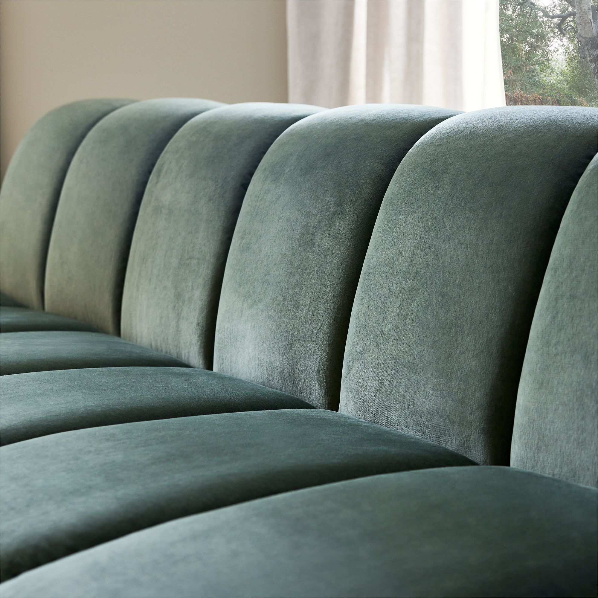 Ghế sofa băng nệm chia múi BT271 Avalon dài 1m7 cho phòng ngủ
