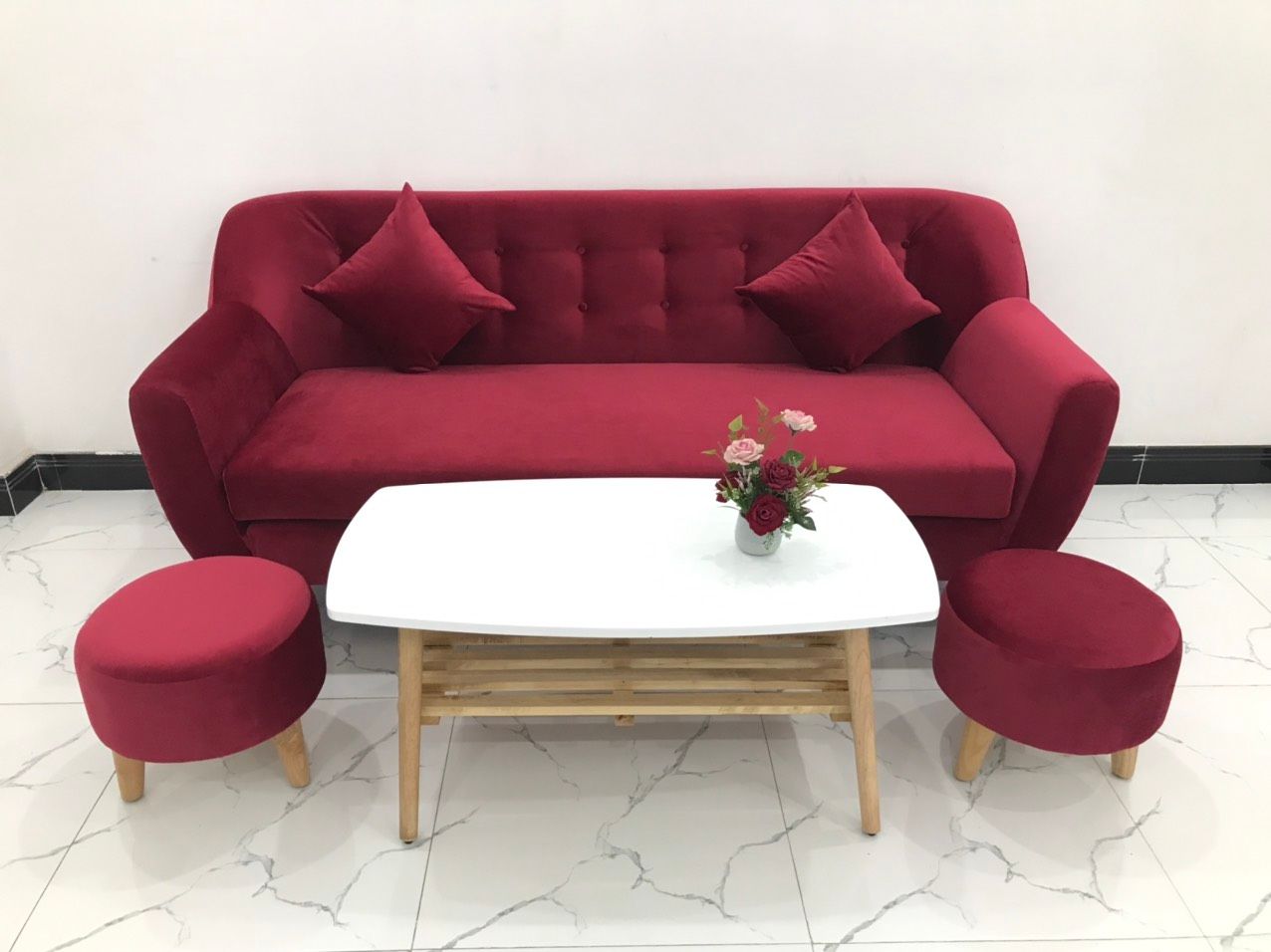 Bộ ghế sofa giá rẻ BGN dài 1m9 đỏ đô vải nhung