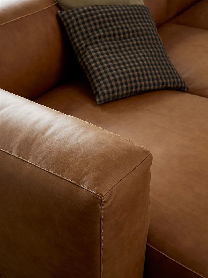 Sofa góc L màu nâu GT257 Techado 2m6 x 1m1 da công nghiệp