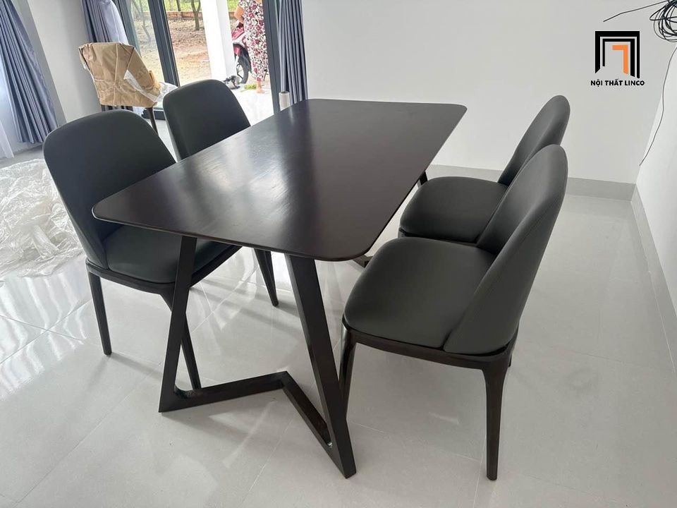 Bộ bàn ghế ăn gia đình 31-KH4-G13-B92 4 ghế ngồi bọc da giả