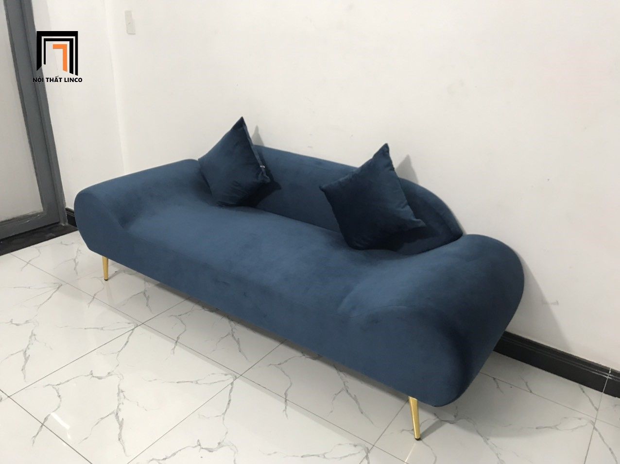 Bộ bàn ghế sofa băng thuyền SFT 2m phòng khách xanh đen vải nhung