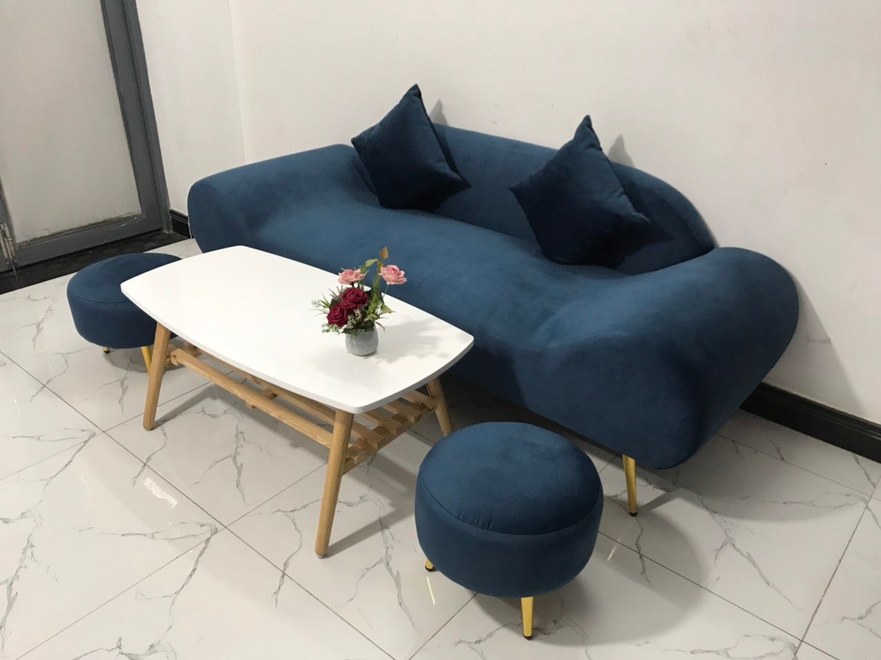 Bộ bàn ghế sofa băng thuyền SFT 2m phòng khách xanh đen vải nhung