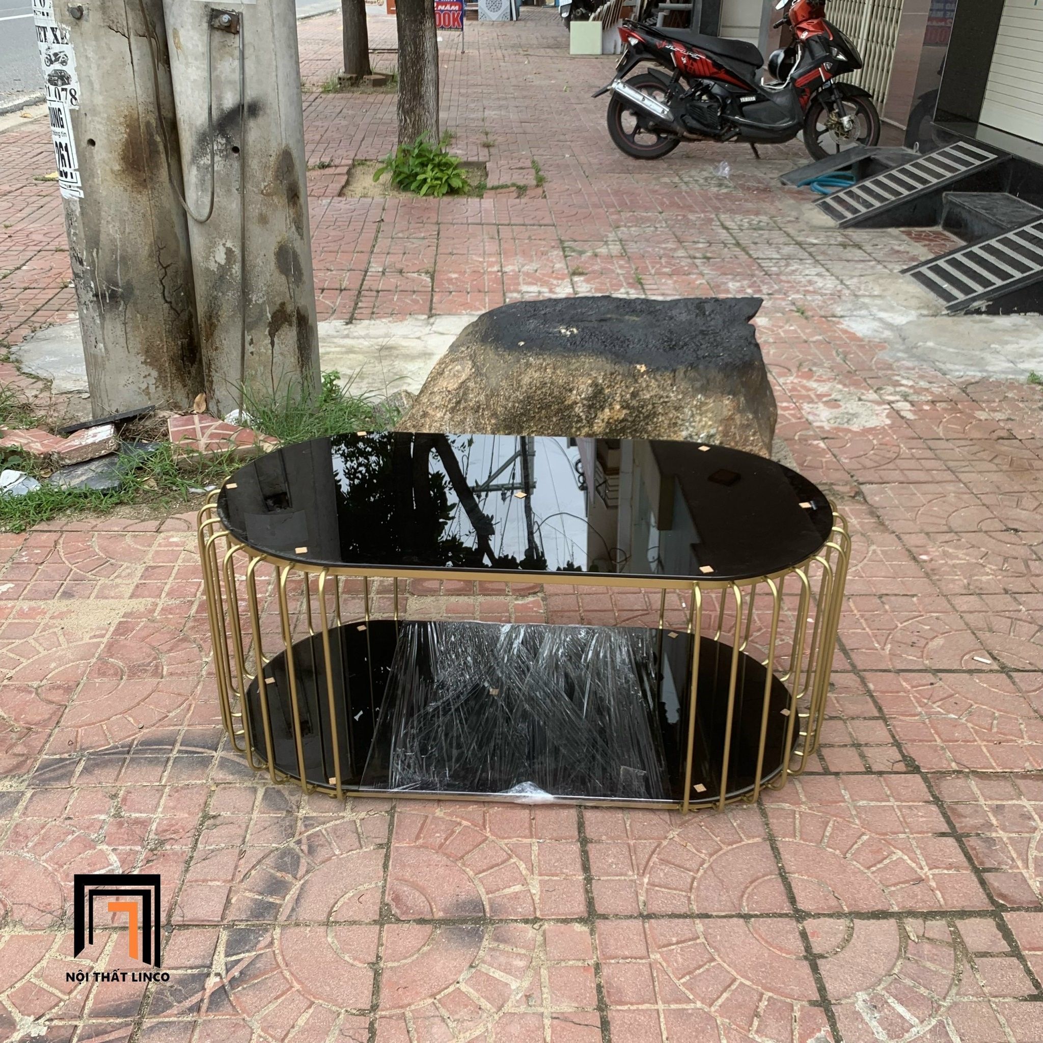 Bàn trà phòng khách mặt kính đen 2 tầng BTPK4 Neya 1m giá rẻ