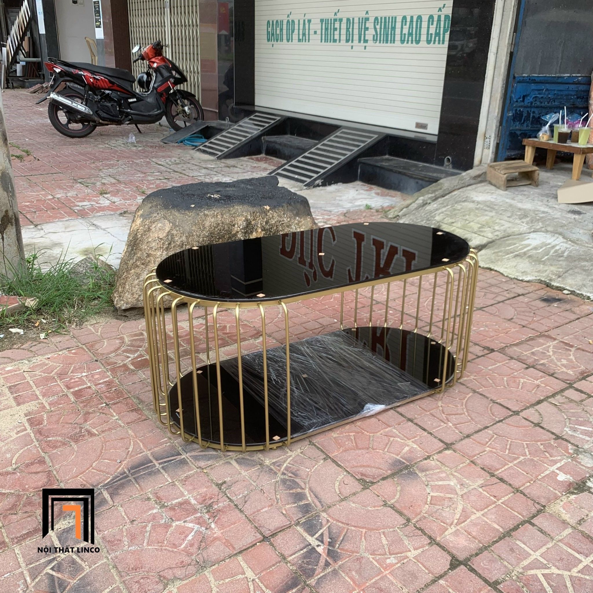 Bàn trà phòng khách mặt kính đen 2 tầng BTPK4 Neya 1m giá rẻ