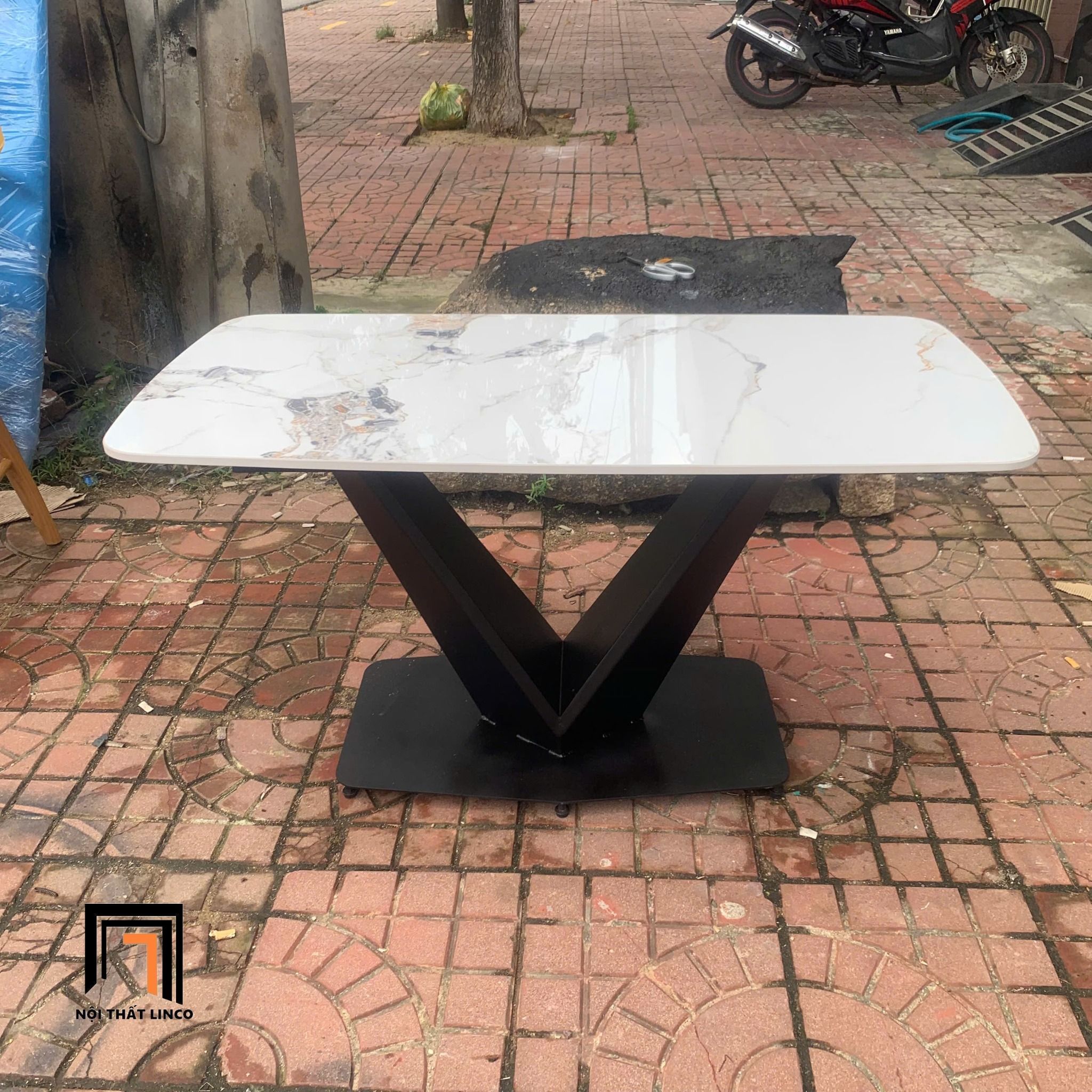 Bàn trà phòng khách đẹp khung chân sắt V BTPK18 Vfone dài 1m