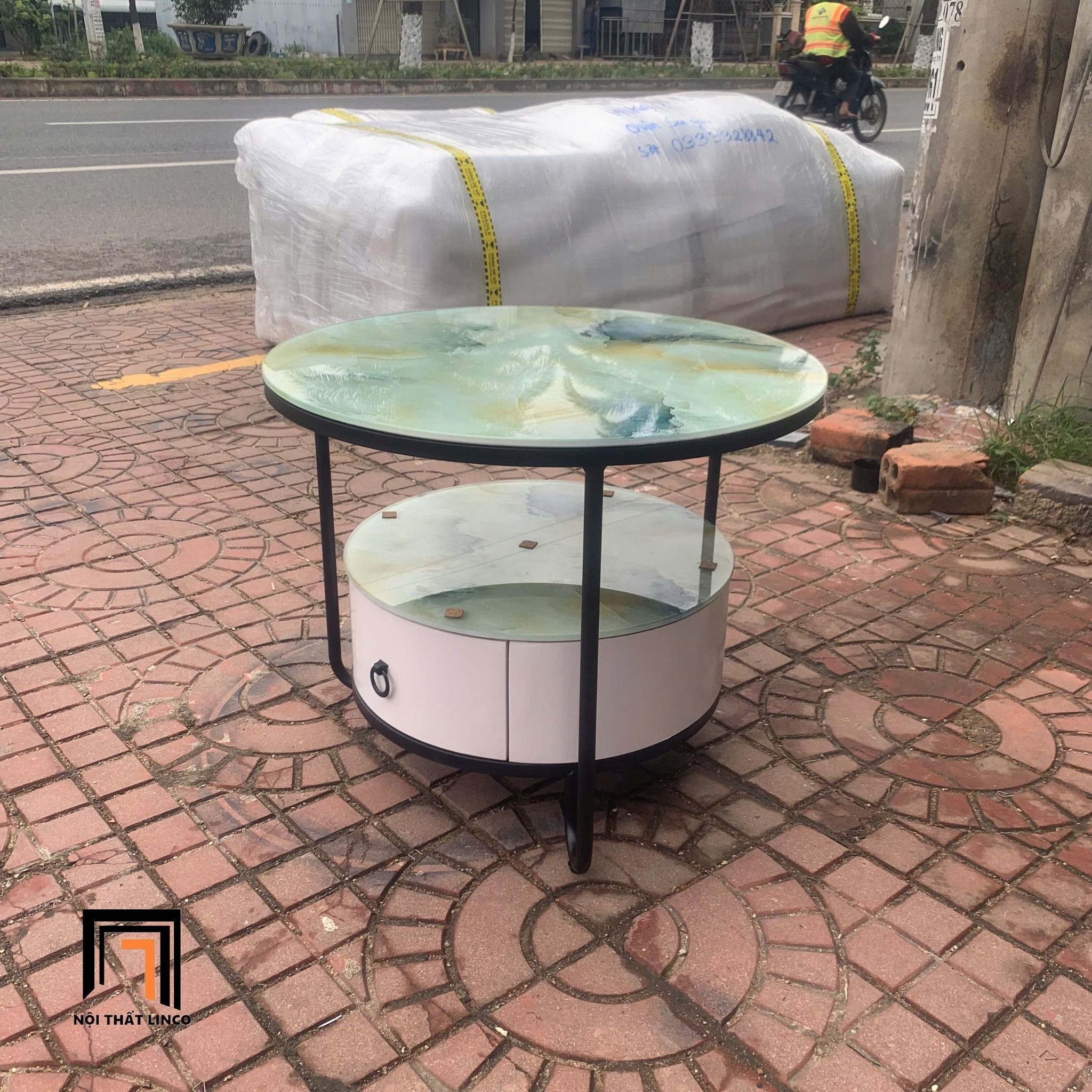 Bàn trà mặt kính xinh xắn BTPK20 Carton 60 x 45 hộc kéo nhỏ