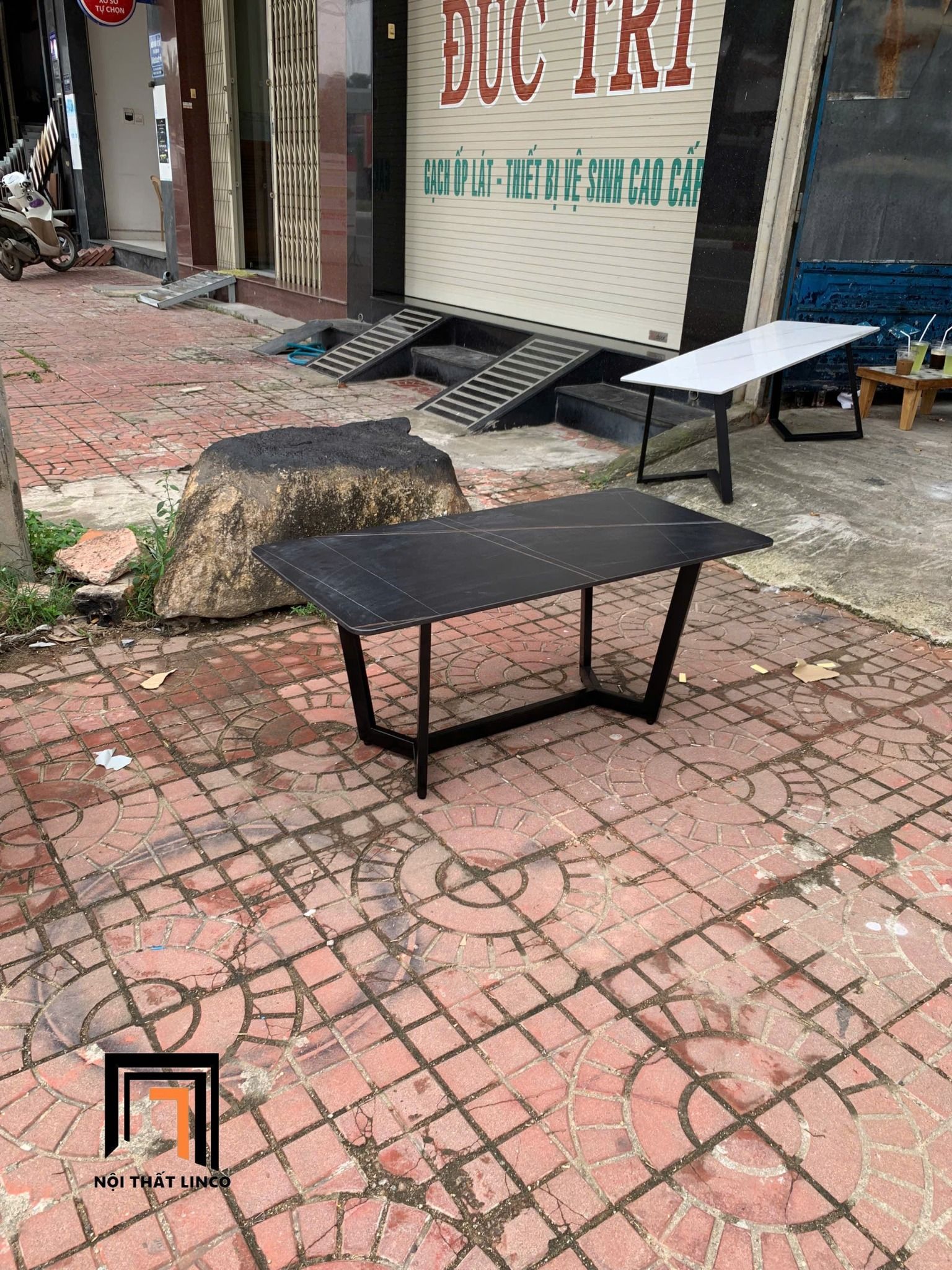 Bàn trà chữ nhật 1m x 50 mặt đá đen BTPK21 Peralta chân sắt