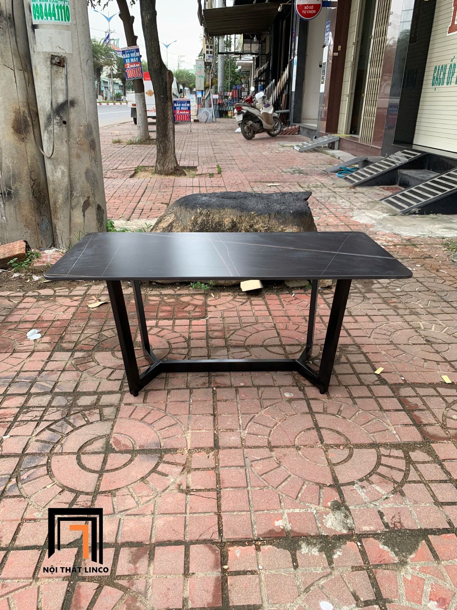 Bàn trà chữ nhật 1m x 50 mặt đá đen BTPK21 Peralta chân sắt