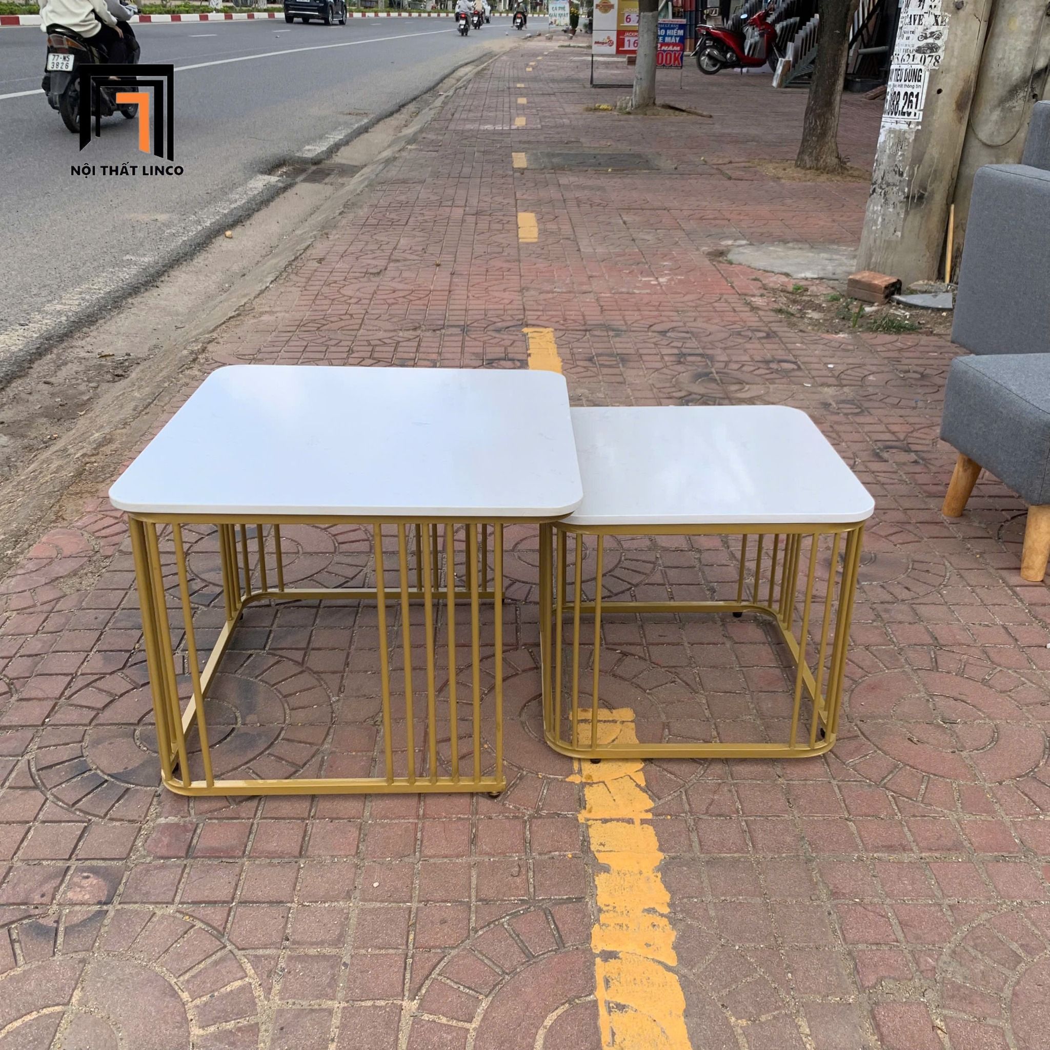 Cặp bàn trà mặt đá vuông trắng BTPK22 Kasbah cho chung cư