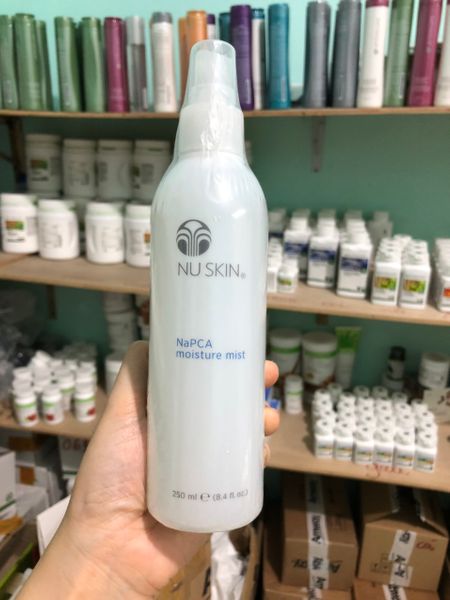 Xịt khoáng NaPCA moisture mist Nuskin