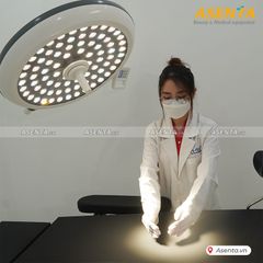 Đèn mổ di động Full LED bóng đơn LED700