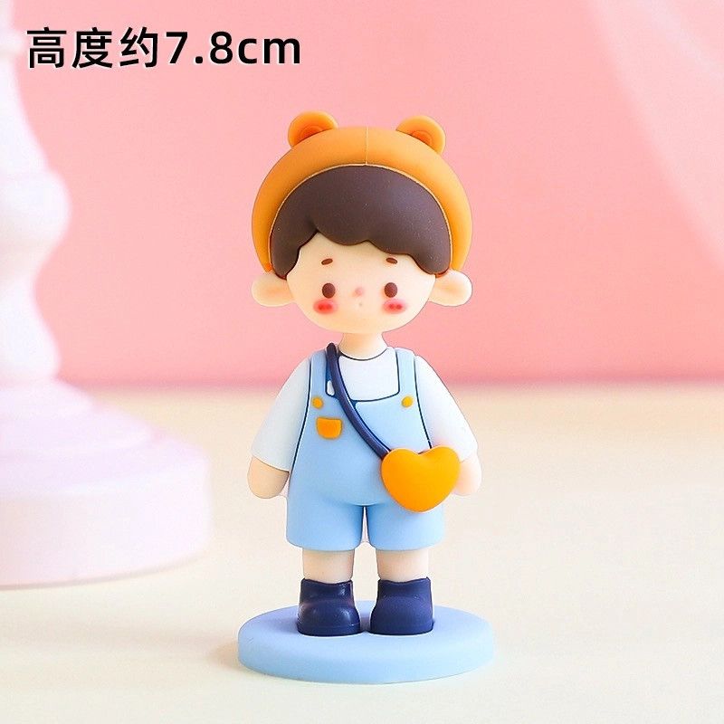 Tượng Bé Trai Quần Áo Xanh Đội Mũ Cam (PKT-999-241)