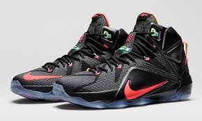  684593 068 - Nike Lebron 12 XII Data Basketball Shoes 