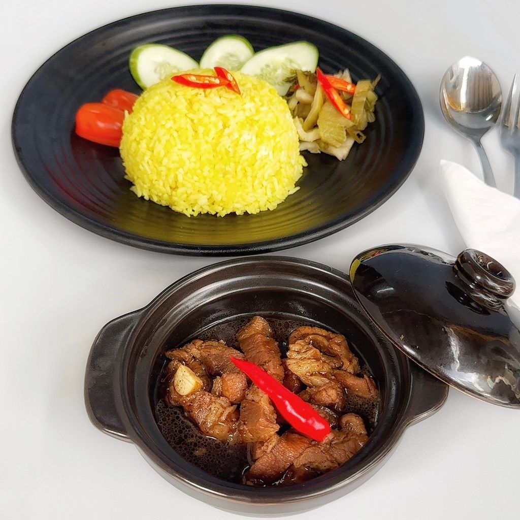 Cơm Thịt Kho Tiêu