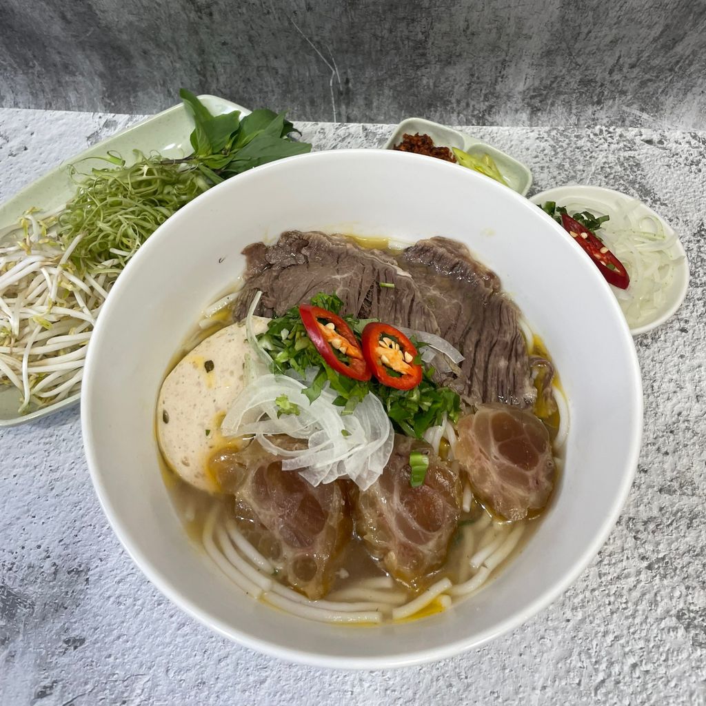  Bún Bò Nạm Gân 